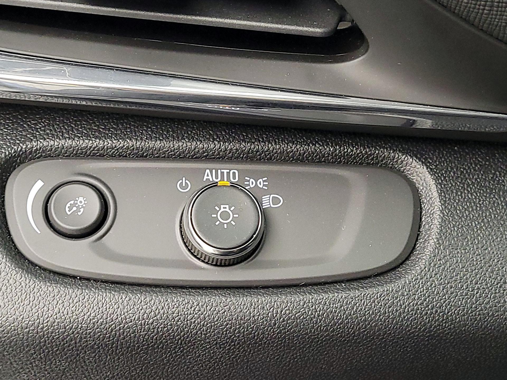 Thumbnail: 2025 Buick Envista - 13