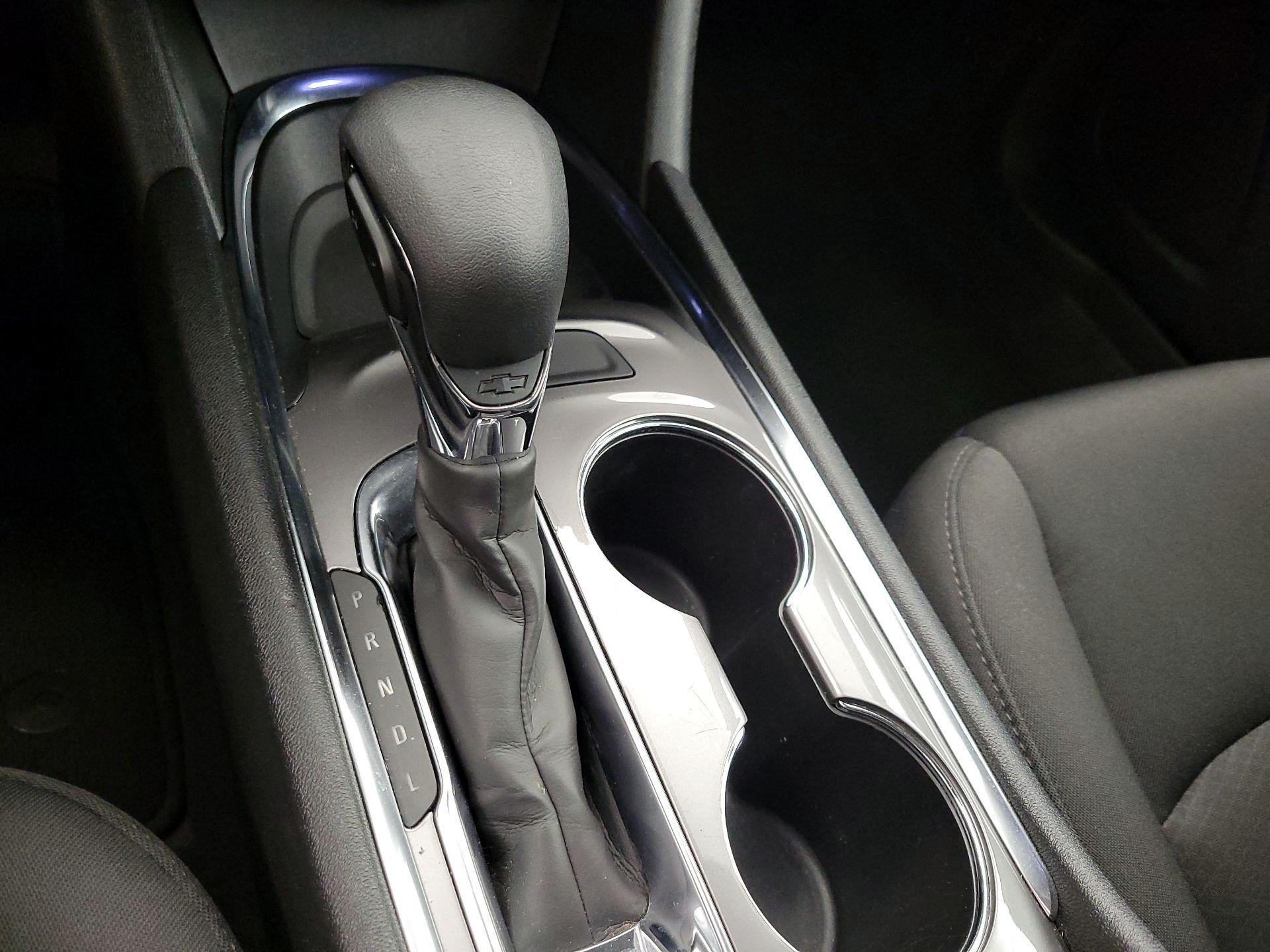 Thumbnail: 2023 Chevrolet Malibu - 17