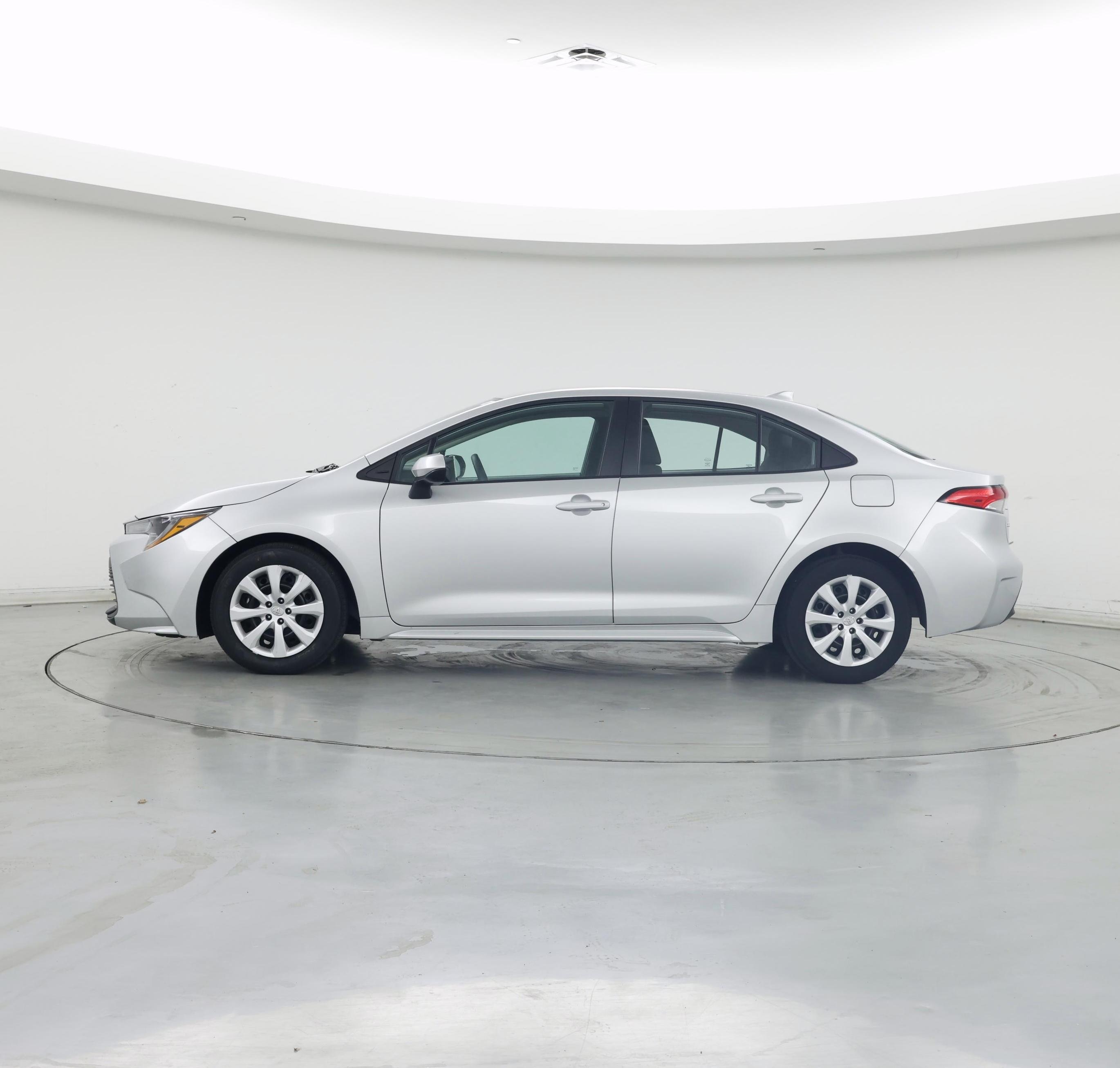 Thumbnail: 2024 Toyota Corolla - 3