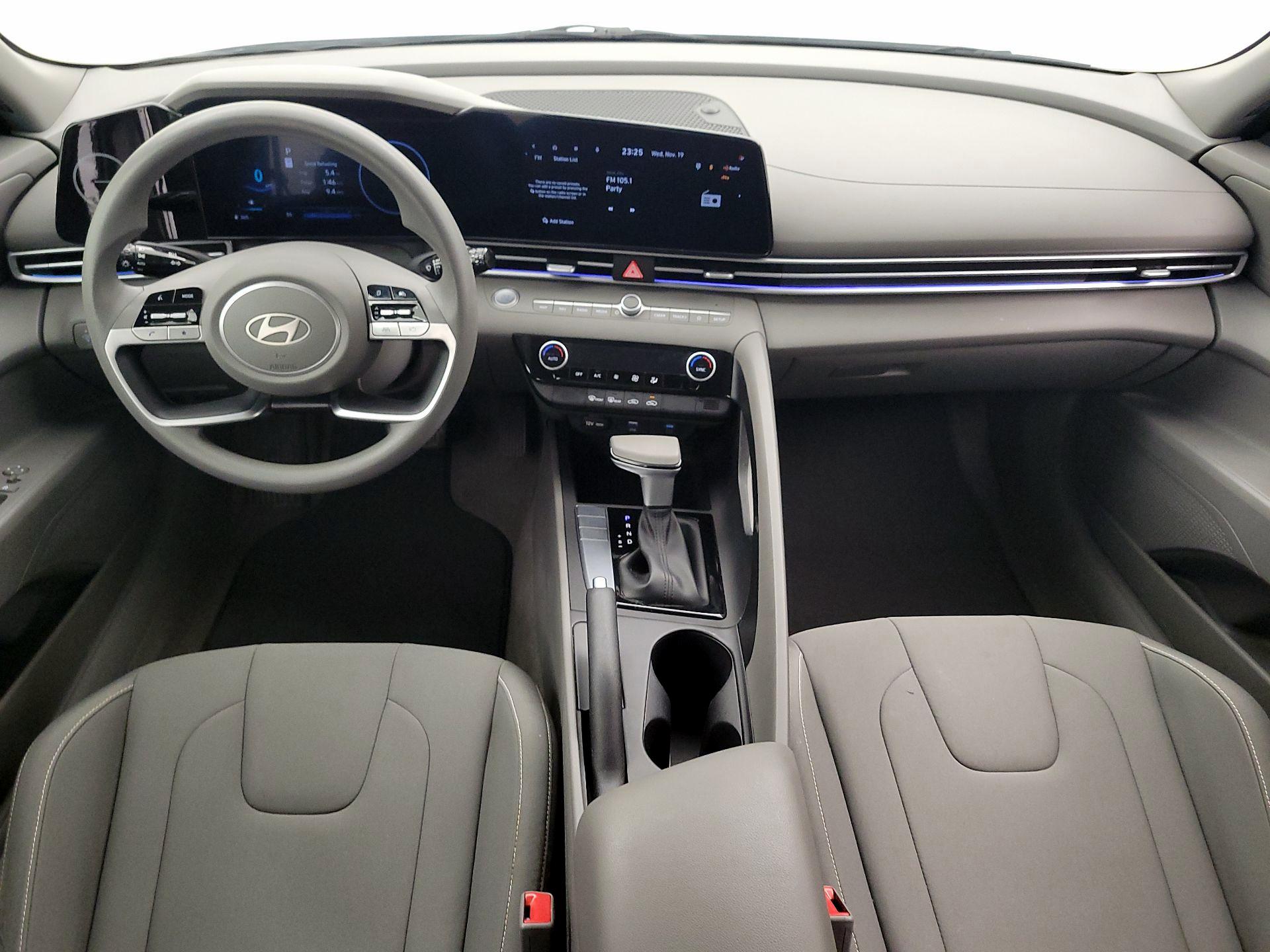 Thumbnail: 2024 Hyundai Elantra - 9