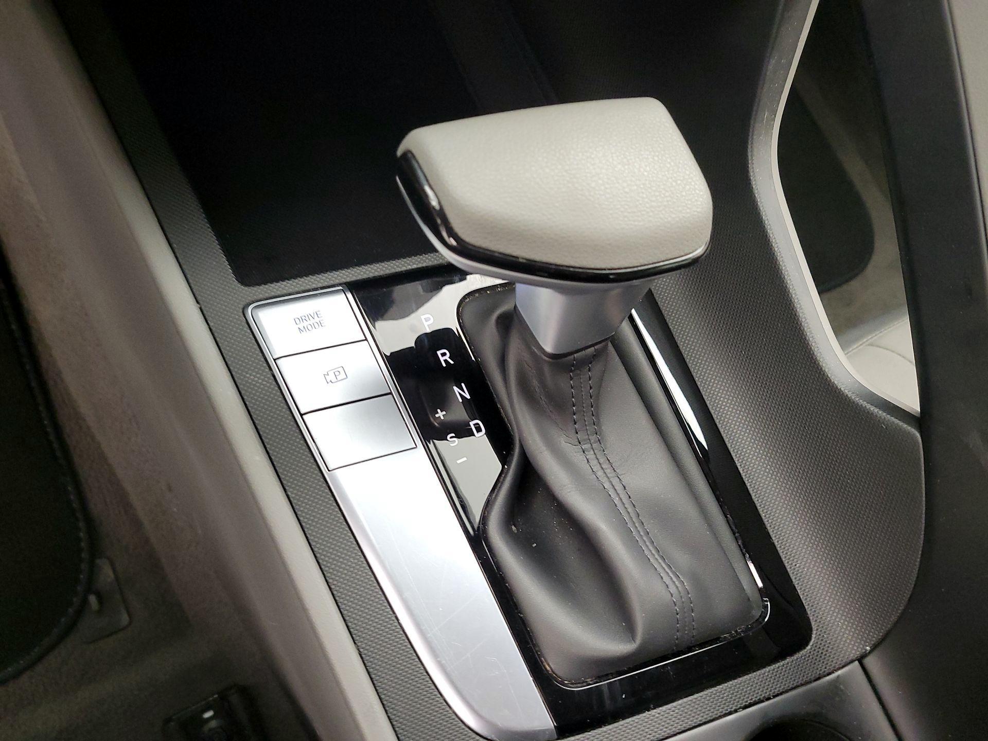 Thumbnail: 2024 Hyundai Elantra - 15