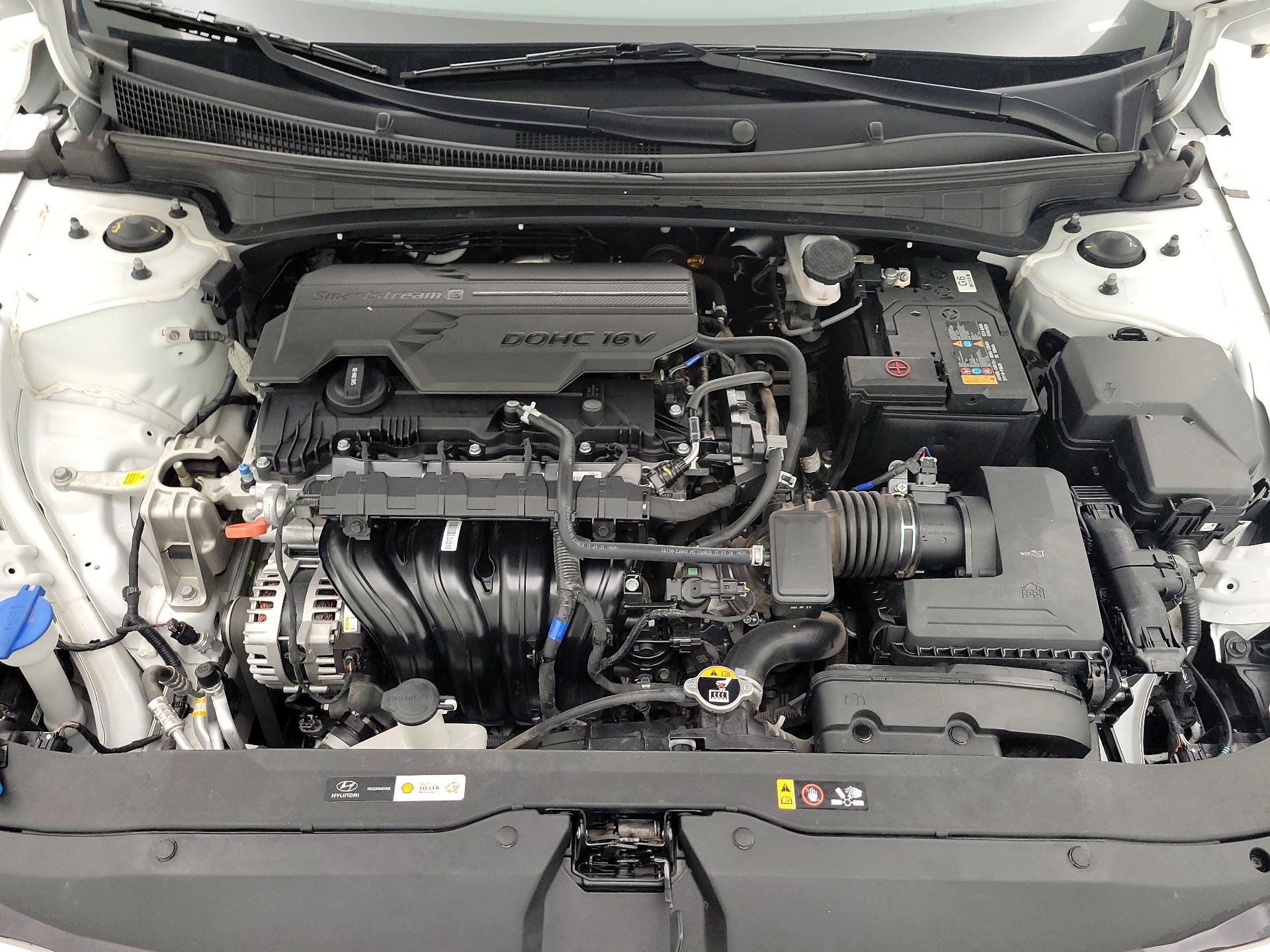 Thumbnail: 2024 Hyundai Elantra - 17