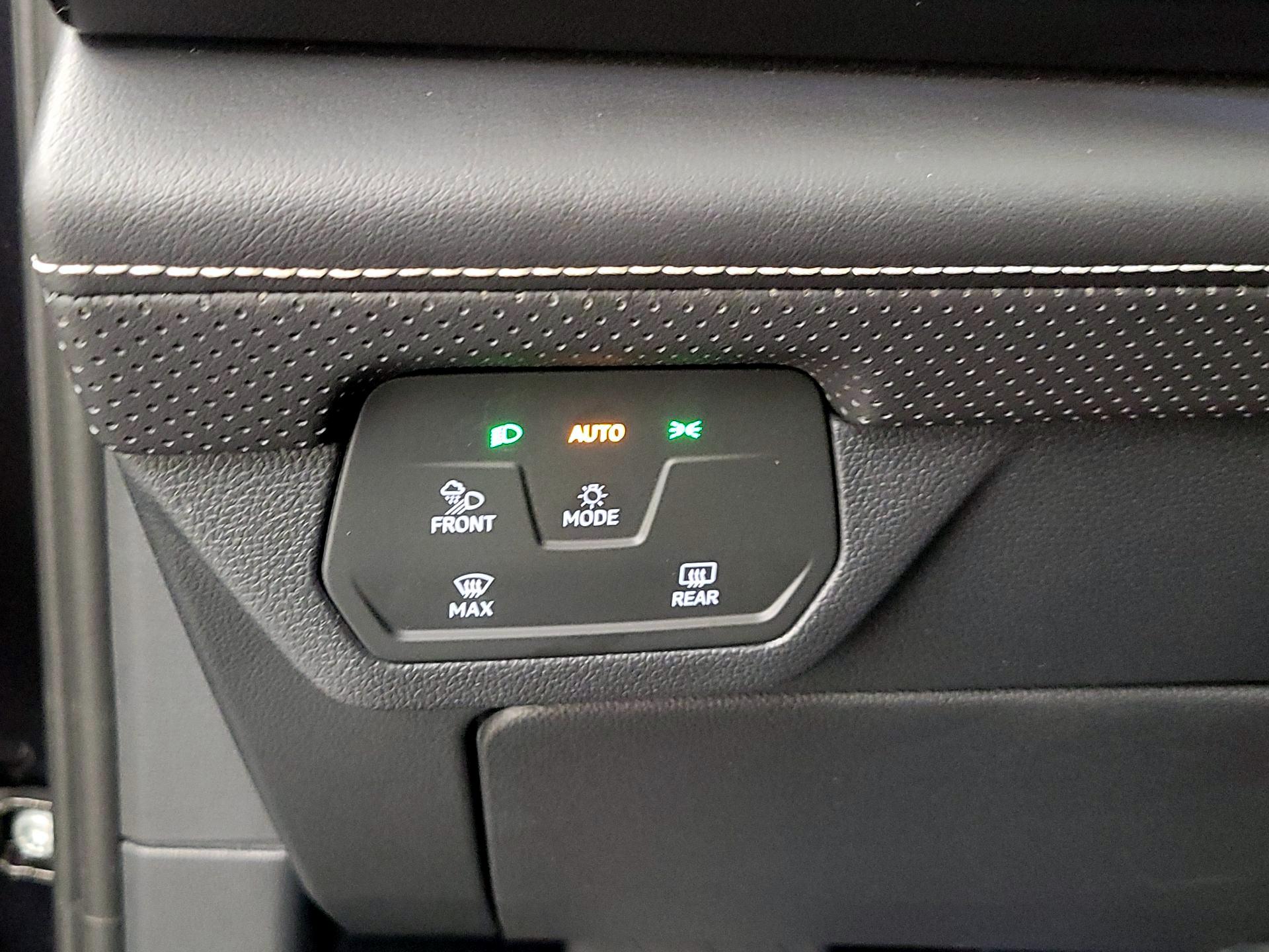 Thumbnail: 2025 Volkswagen Atlas - 13