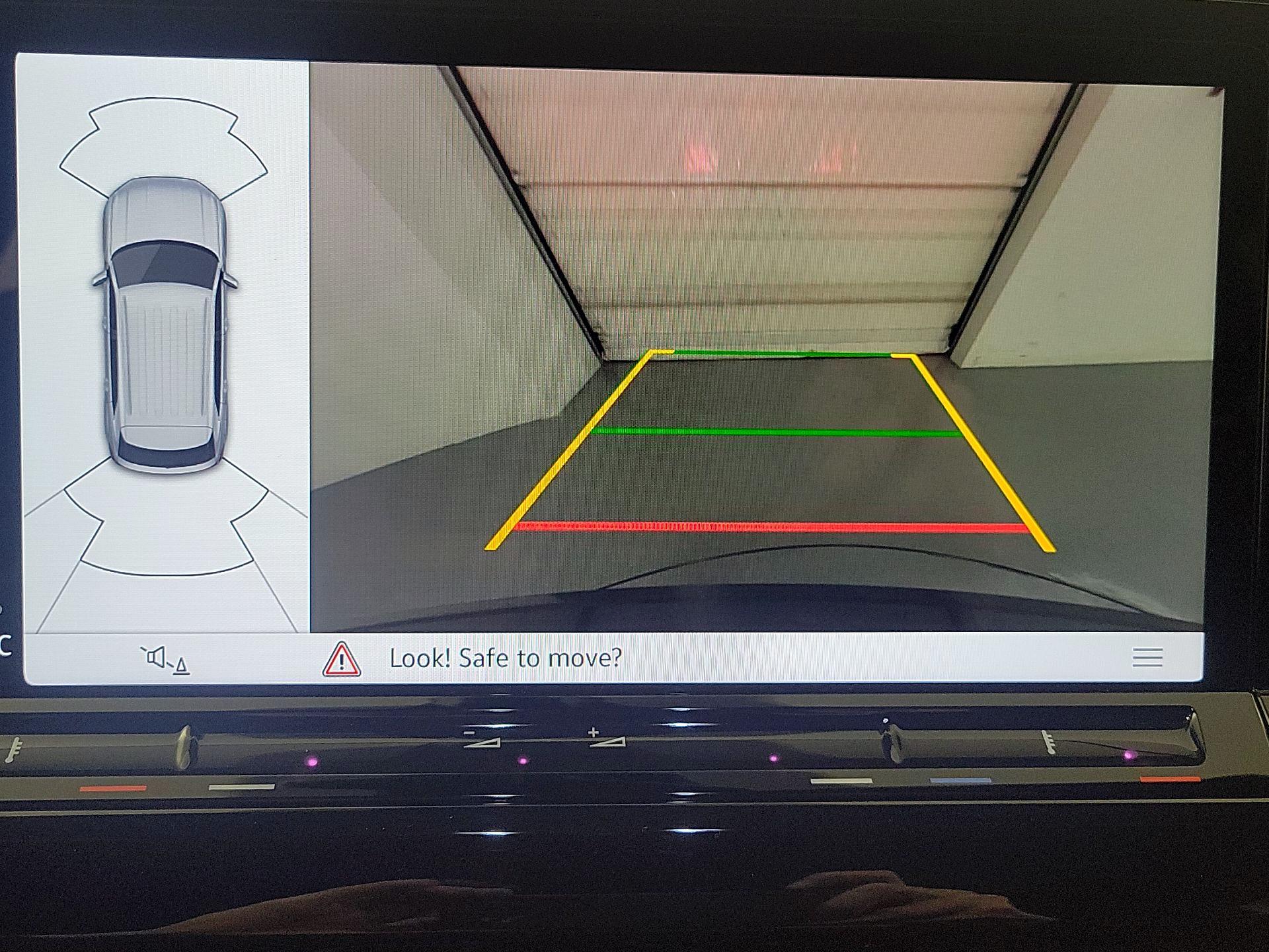 Thumbnail: 2025 Volkswagen Atlas - 14