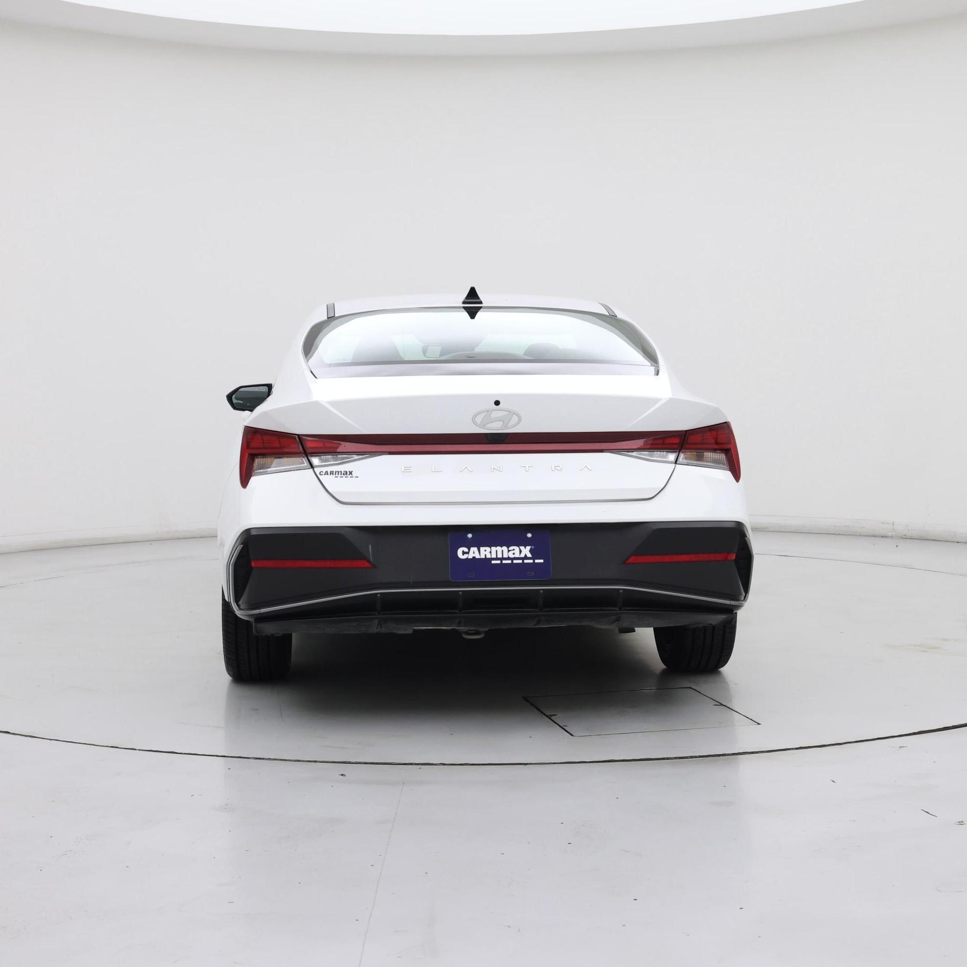 Thumbnail: 2025 Hyundai Elantra - 6