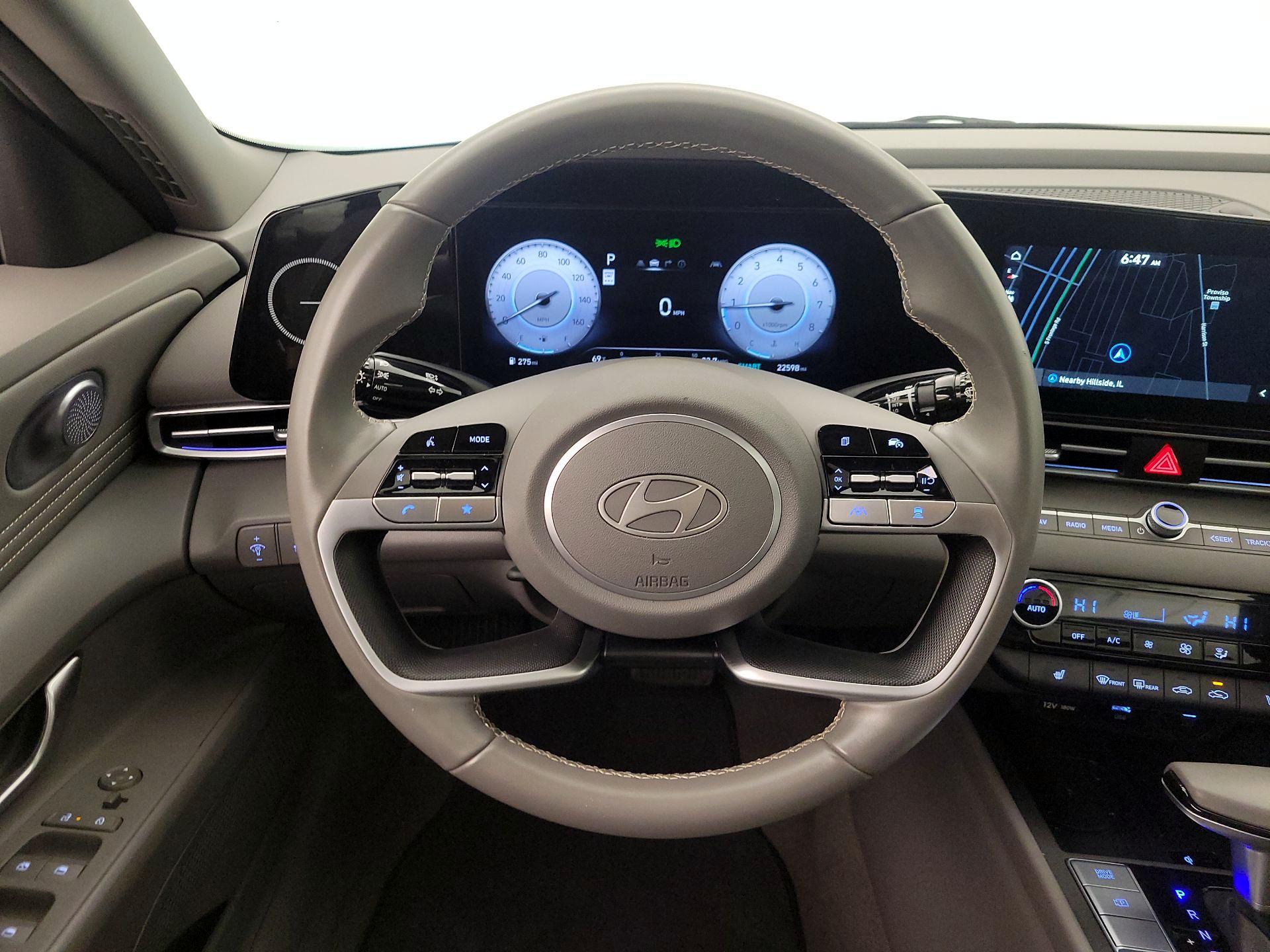 Thumbnail: 2025 Hyundai Elantra - 10