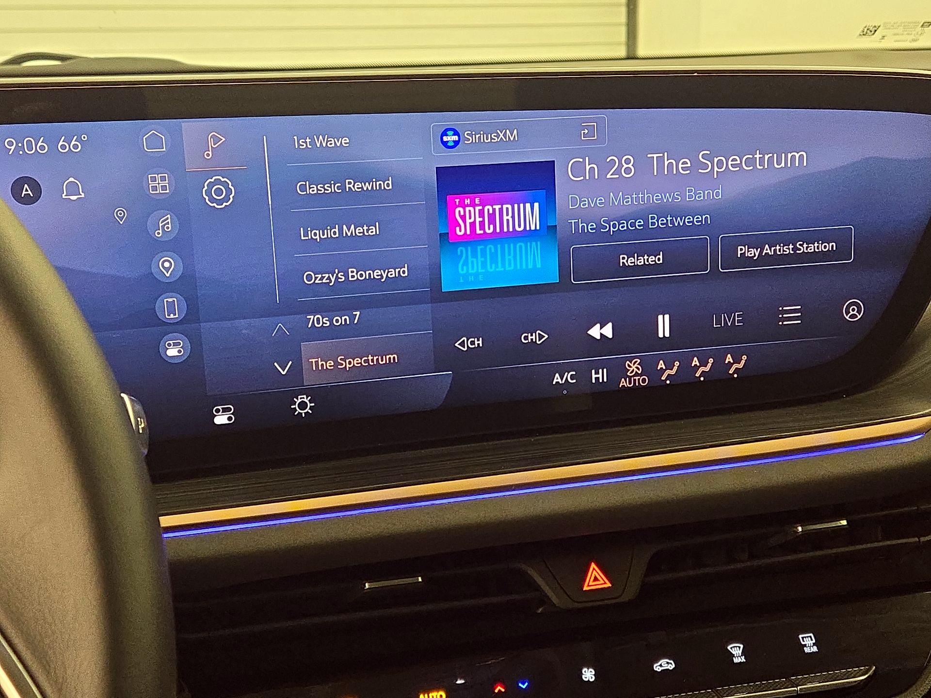 Thumbnail: 2024 Buick Envision - 14