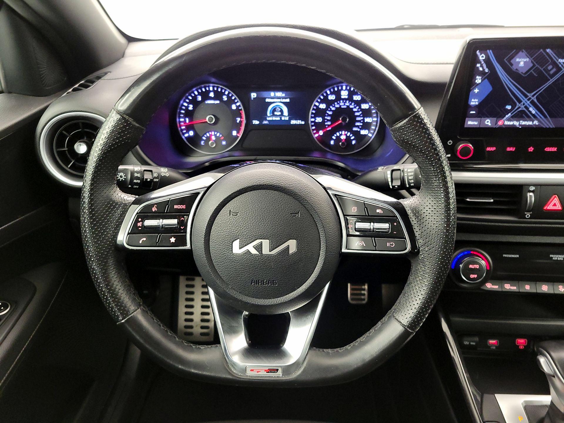 Thumbnail: 2023 Kia Forte - 10