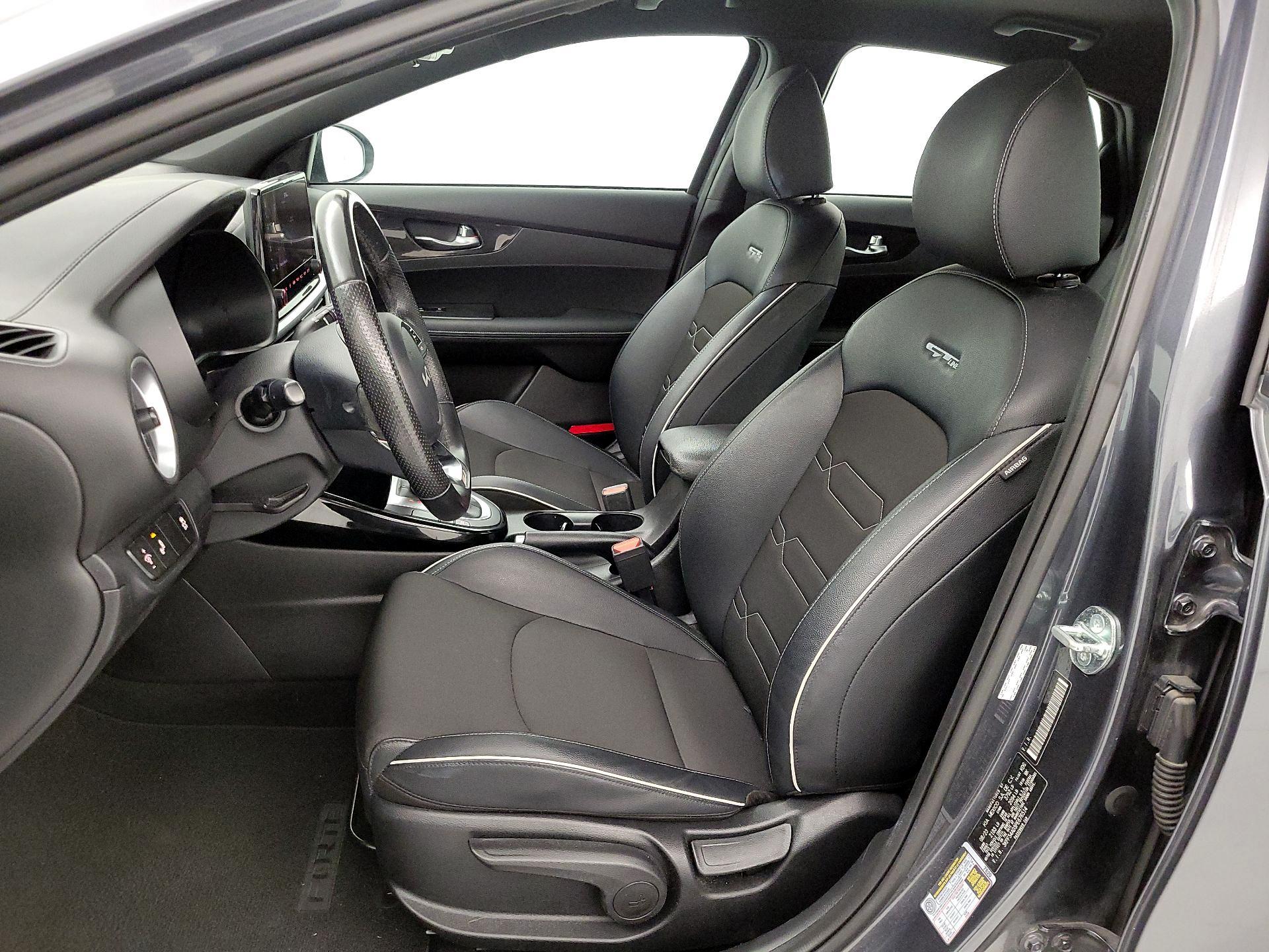 Thumbnail: 2023 Kia Forte - 11