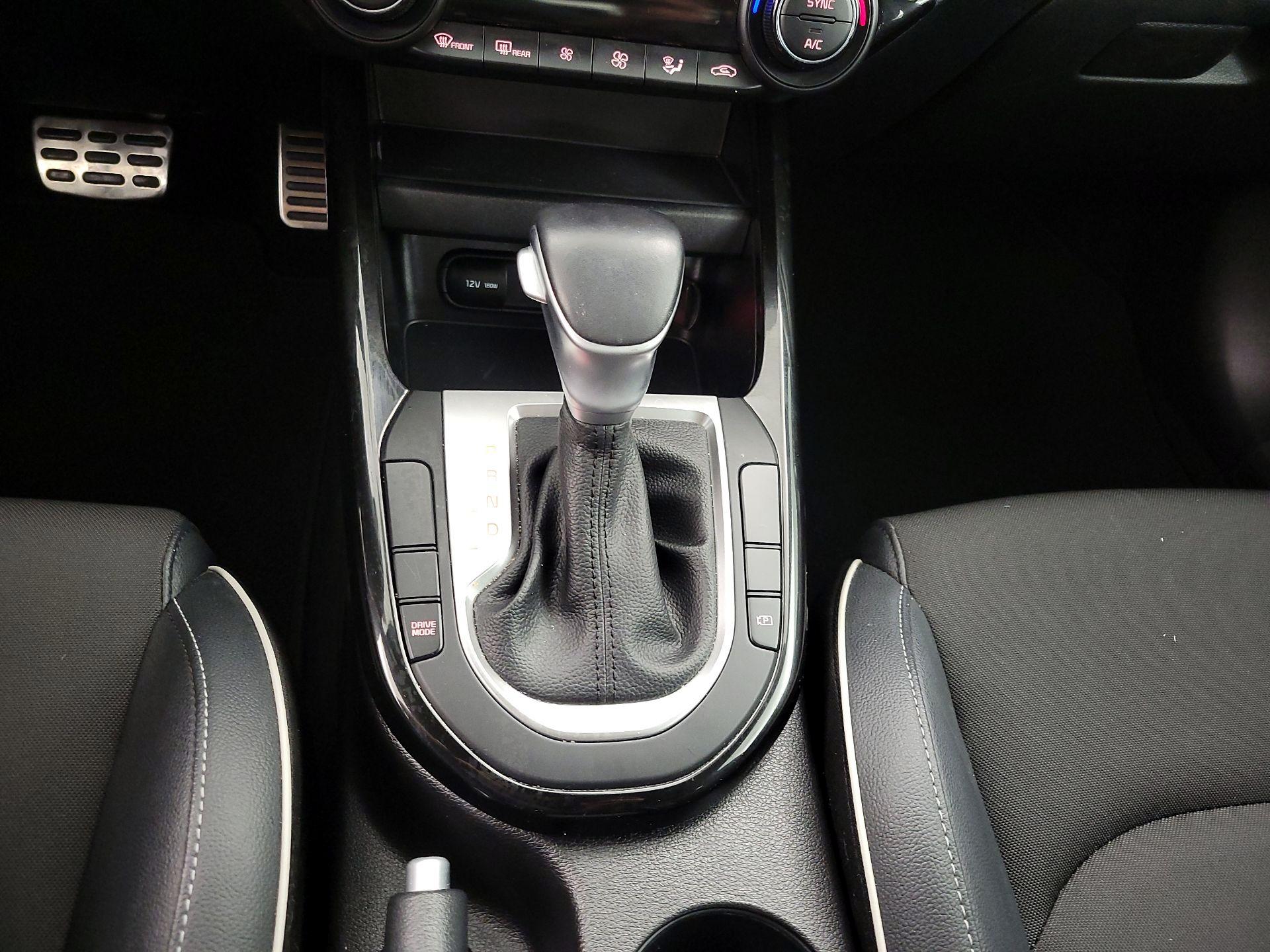 Thumbnail: 2023 Kia Forte - 18