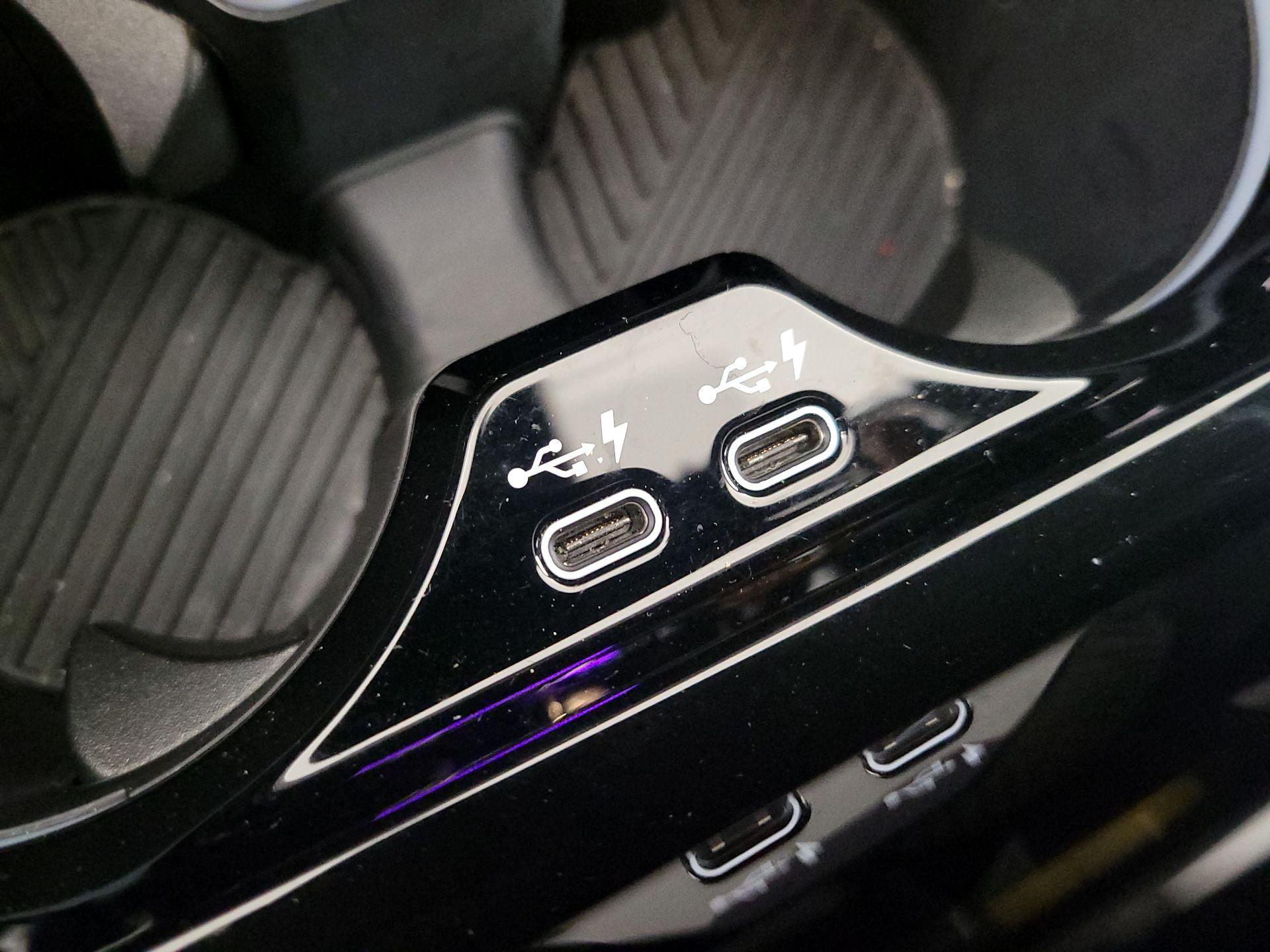 Thumbnail: 2025 BMW 5 Series - 19