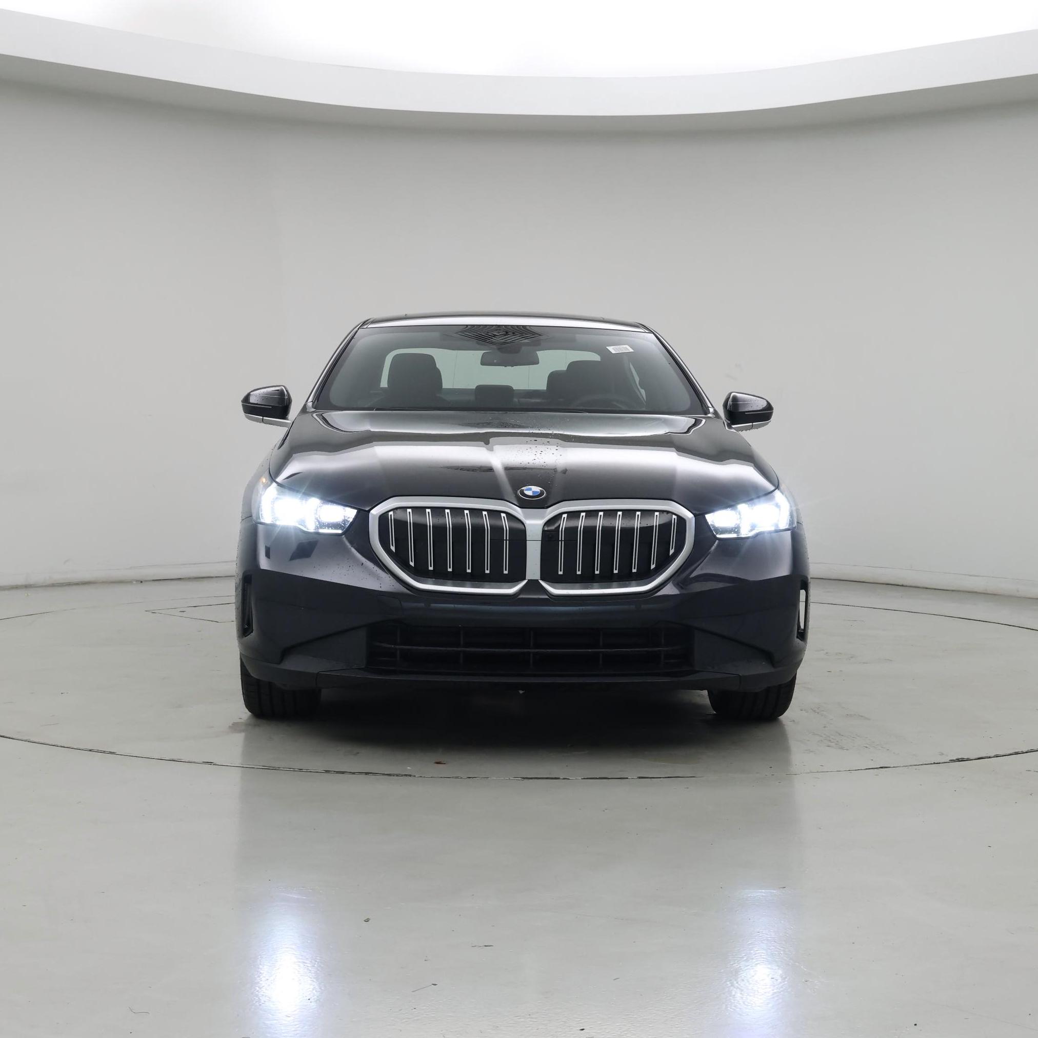 Thumbnail: 2025 BMW 5 Series - 5