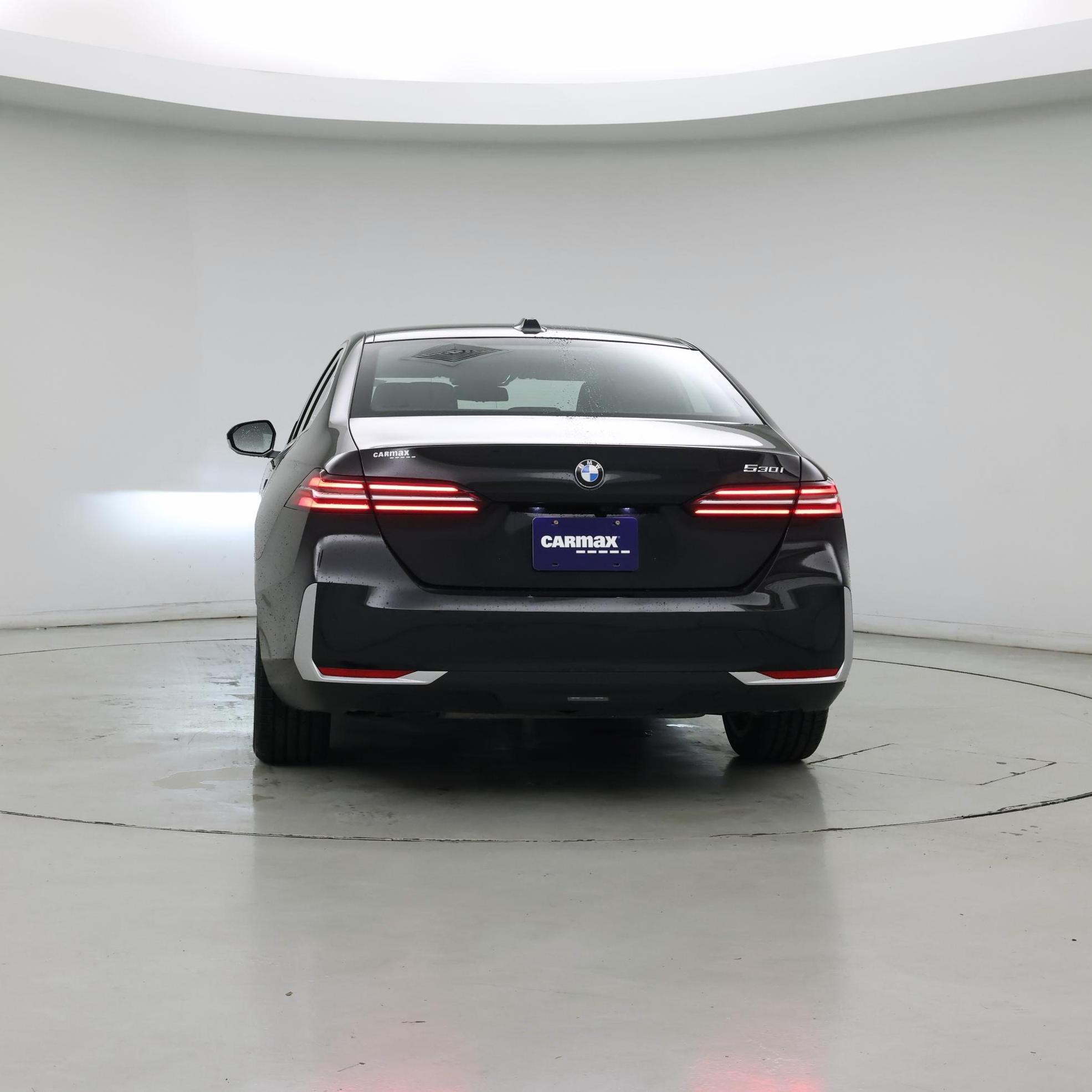 Thumbnail: 2025 BMW 5 Series - 6