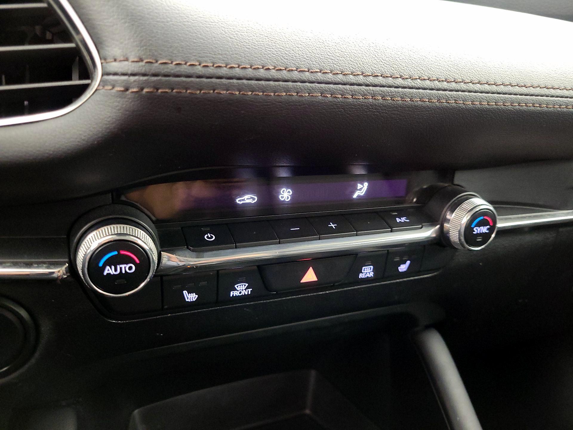 Thumbnail: 2022 Mazda Mazda3 - 17