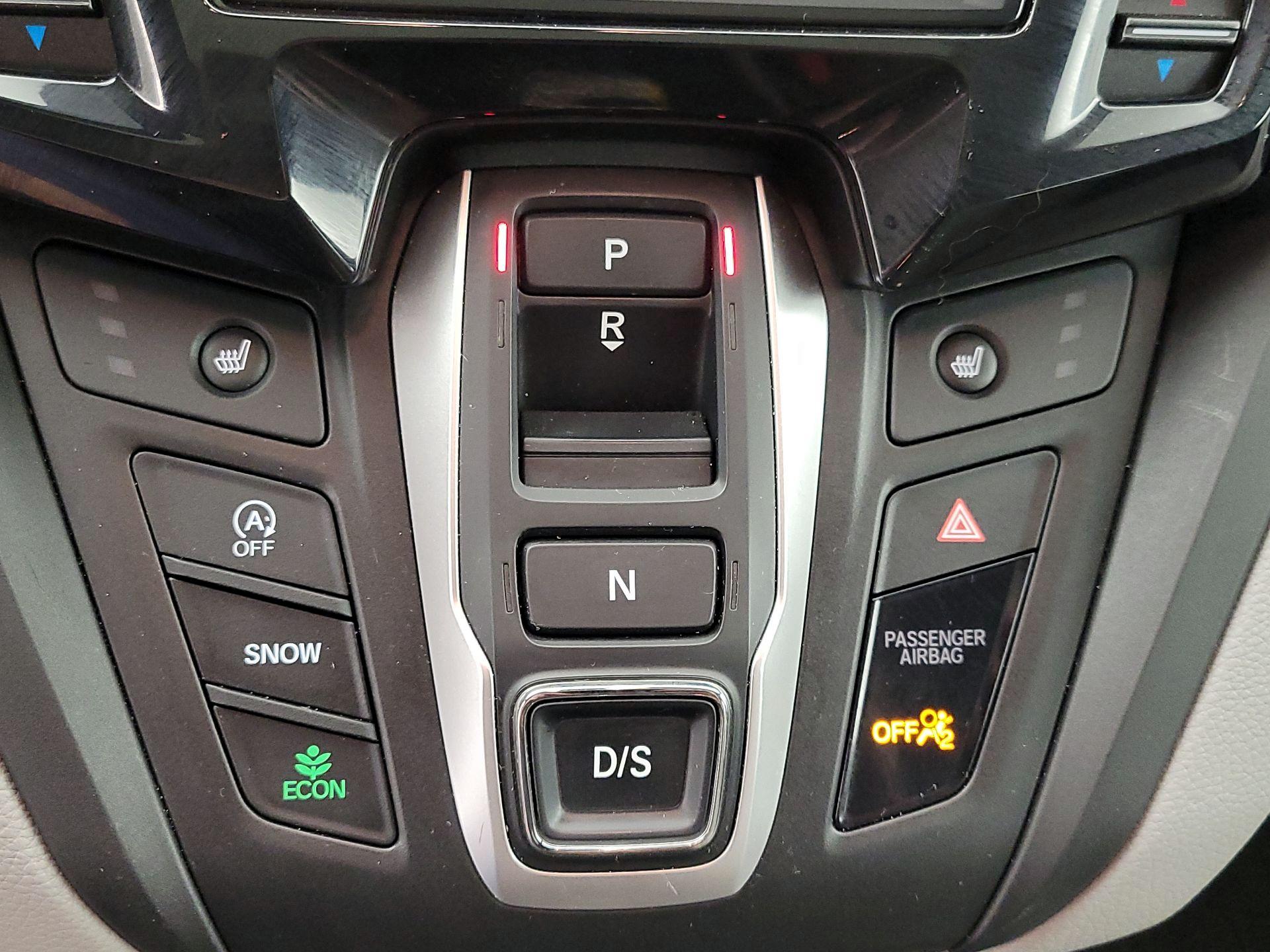 Thumbnail: 2020 Honda Odyssey - 17