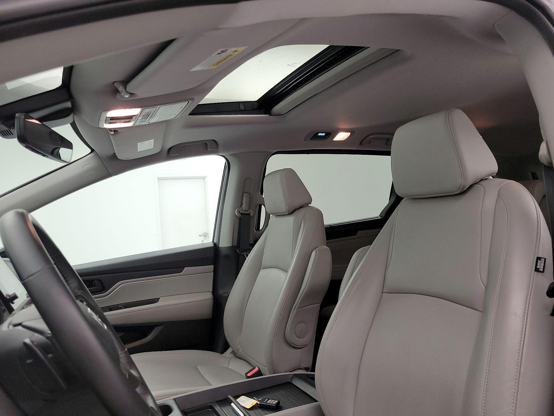 Thumbnail: 2020 Honda Odyssey - 19