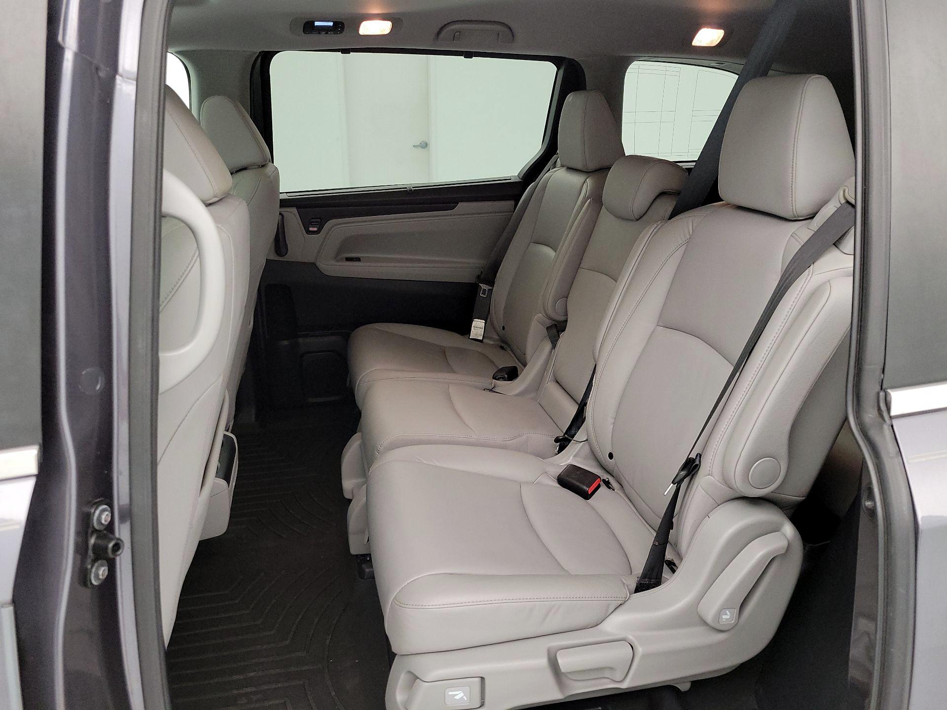 Thumbnail: 2020 Honda Odyssey - 20