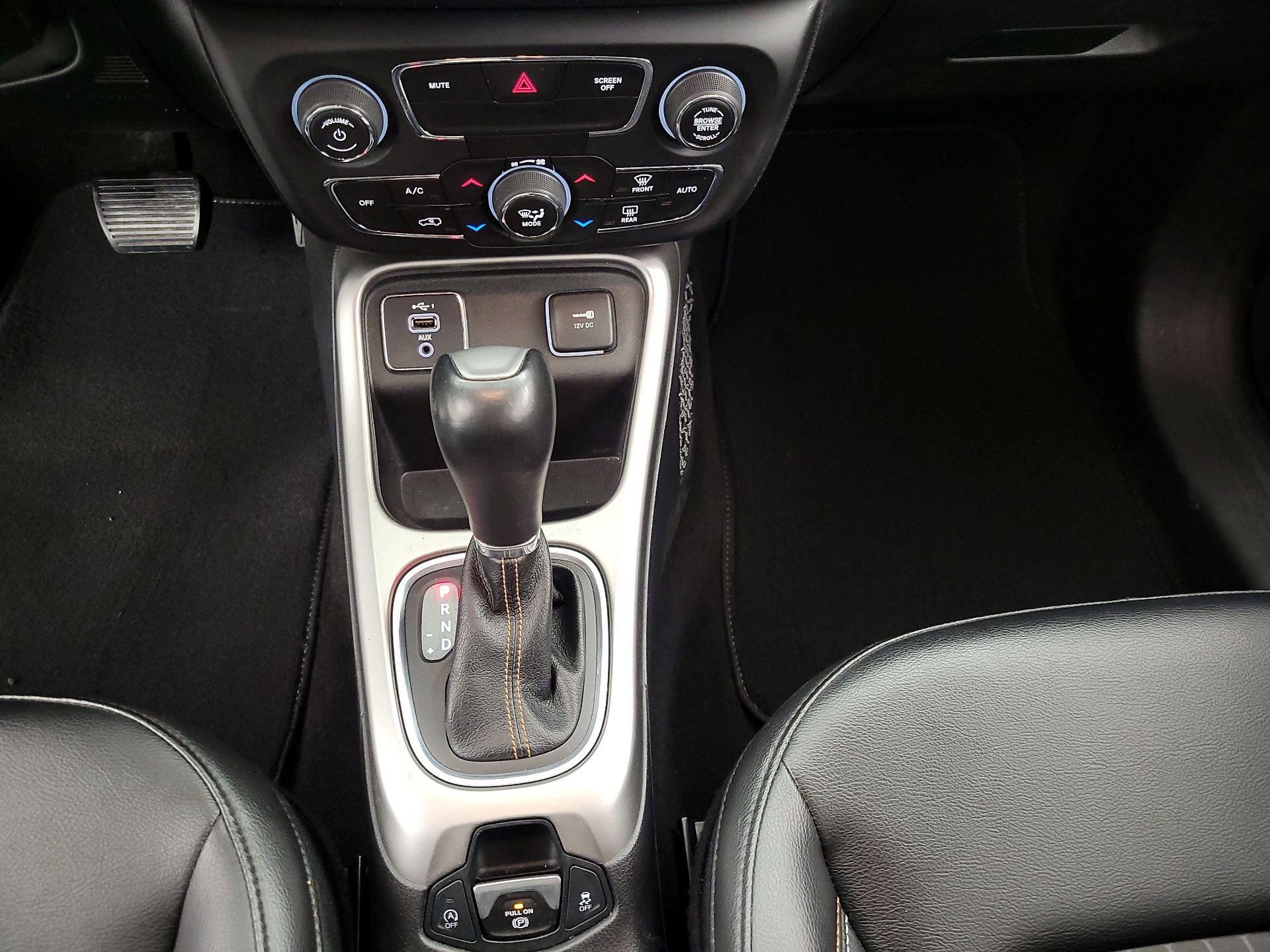 Thumbnail: 2020 Jeep Compass - 17