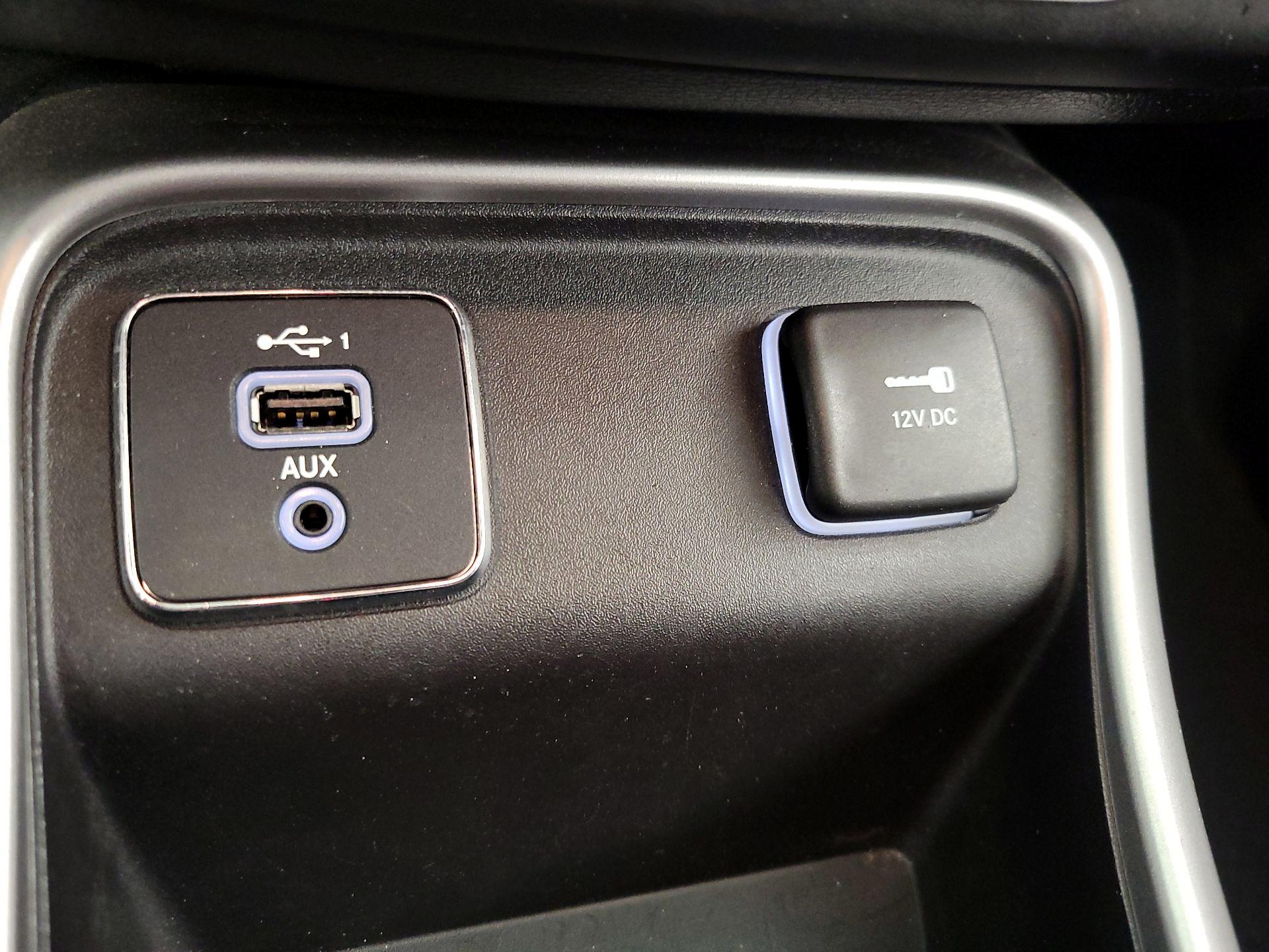 Thumbnail: 2020 Jeep Compass - 18