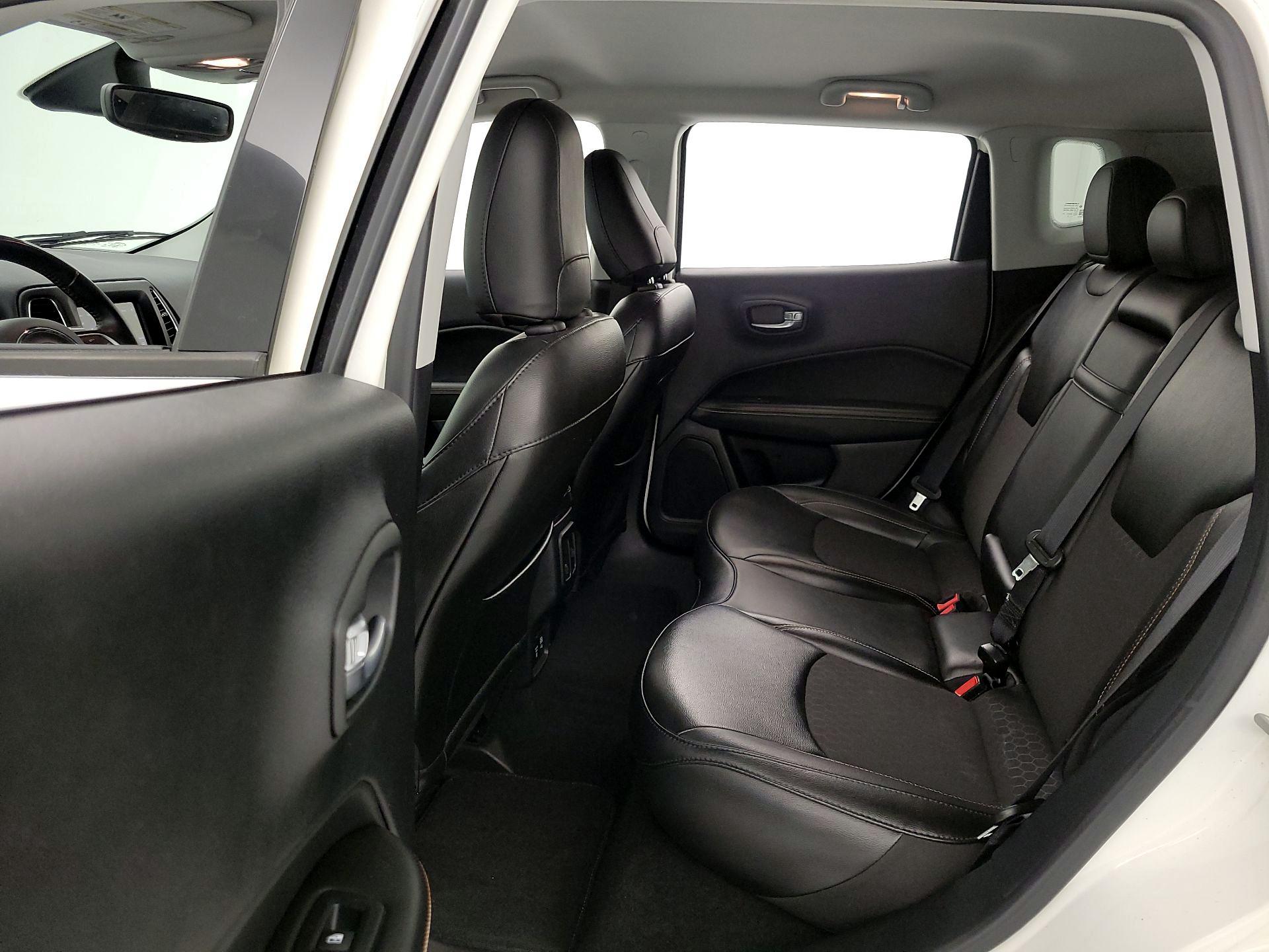 Thumbnail: 2020 Jeep Compass - 19