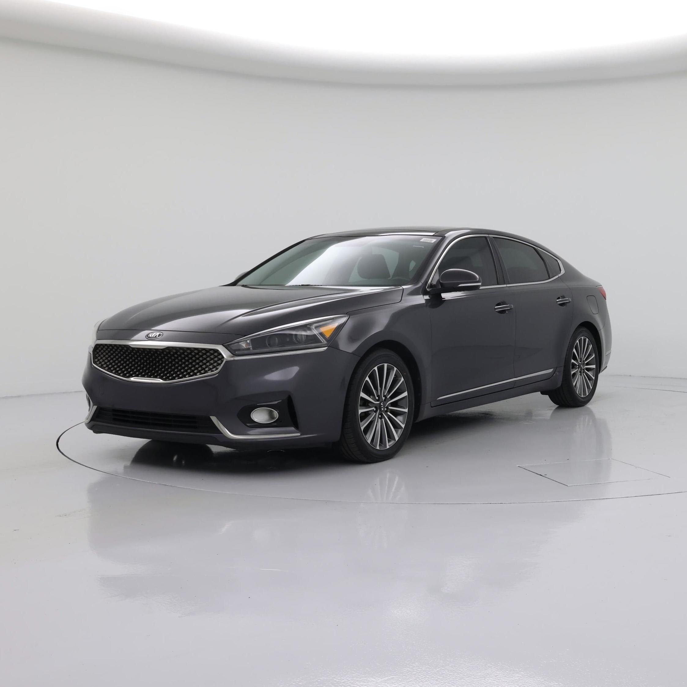 Thumbnail: 2017 Kia Cadenza - 4