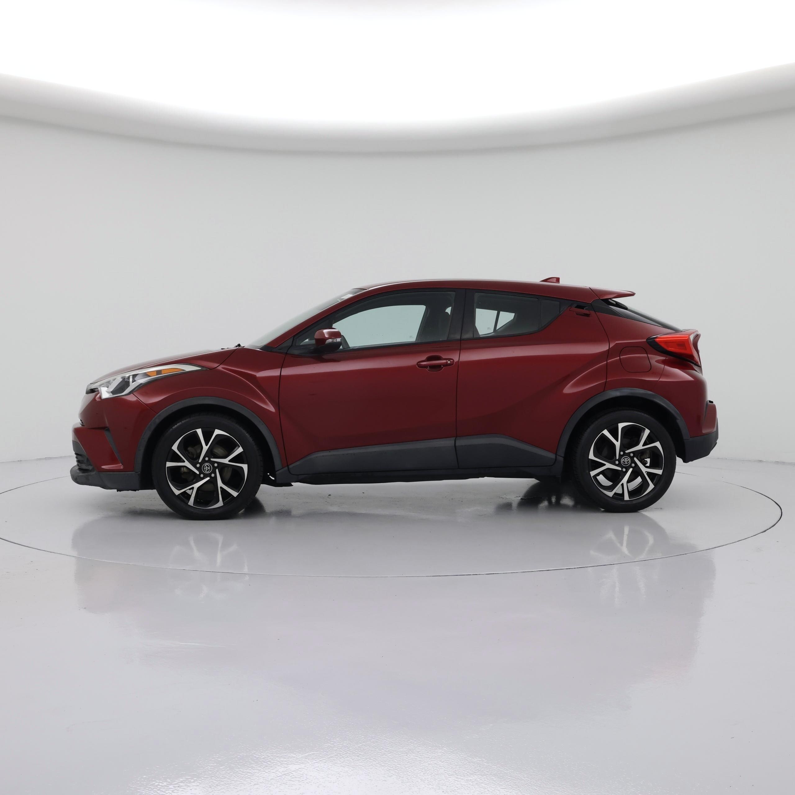 Thumbnail: 2018 Toyota C-HR - 3