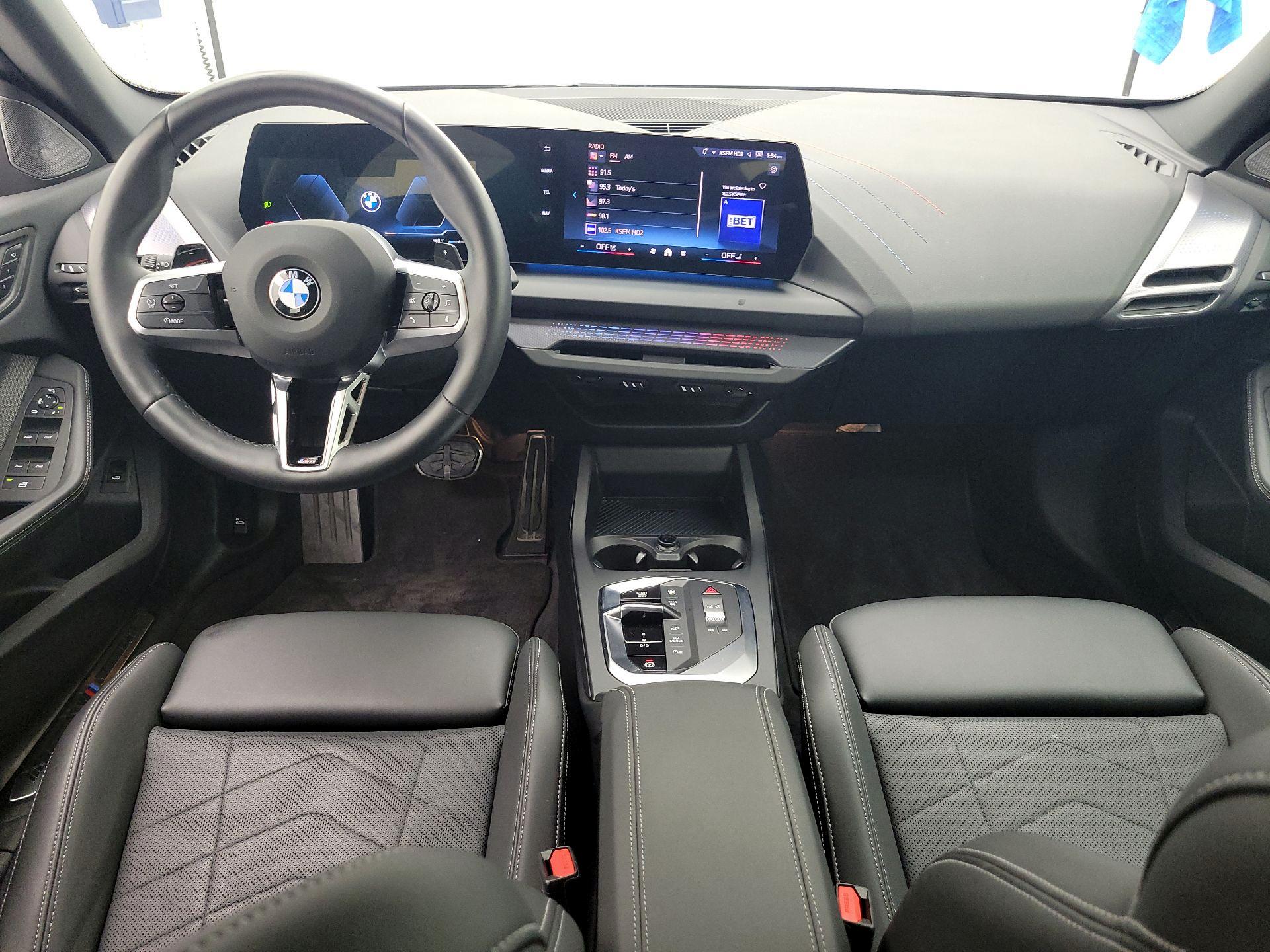 Thumbnail: 2025 BMW 2 Series - 9