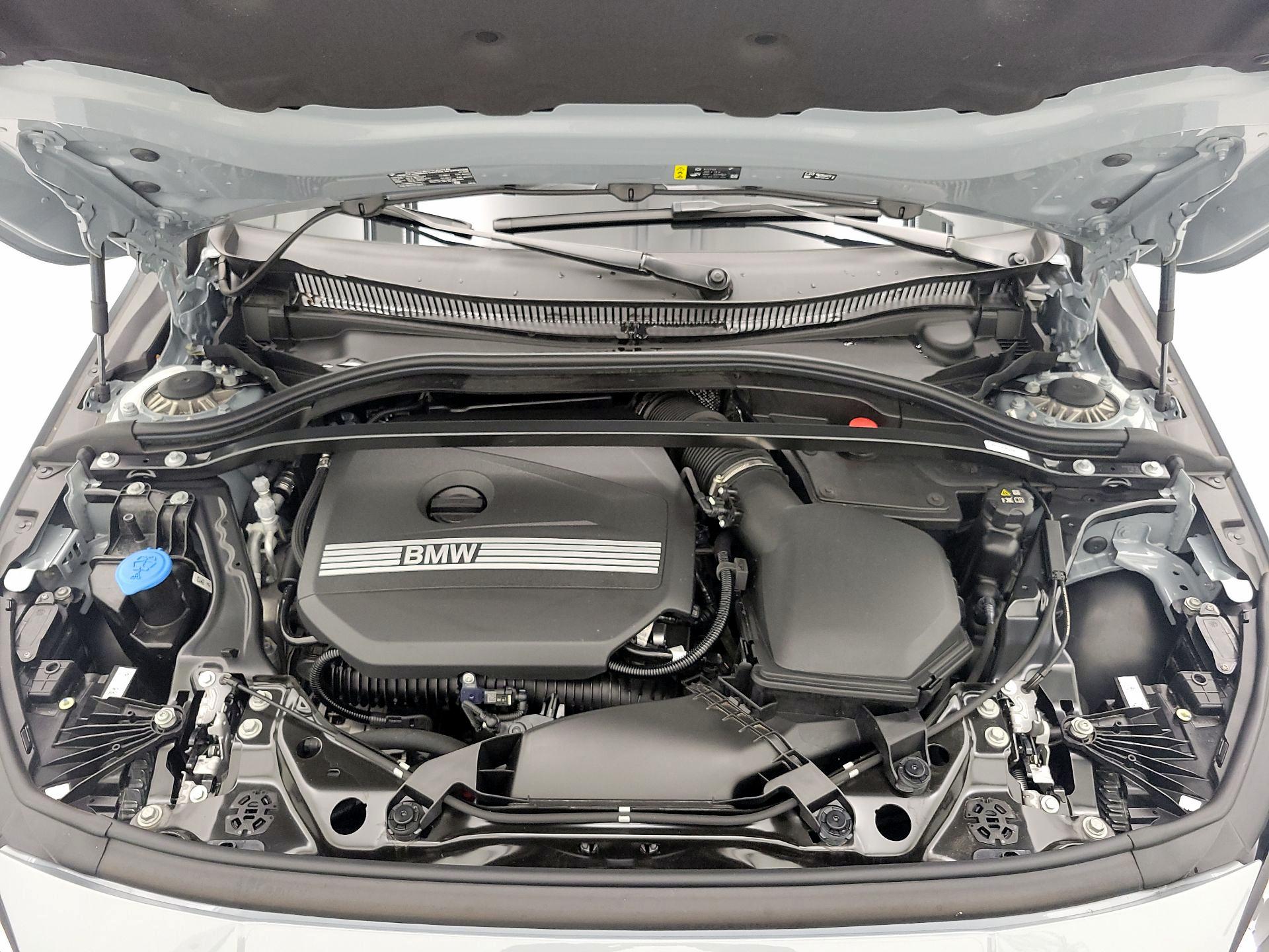 Thumbnail: 2025 BMW 2 Series - 20