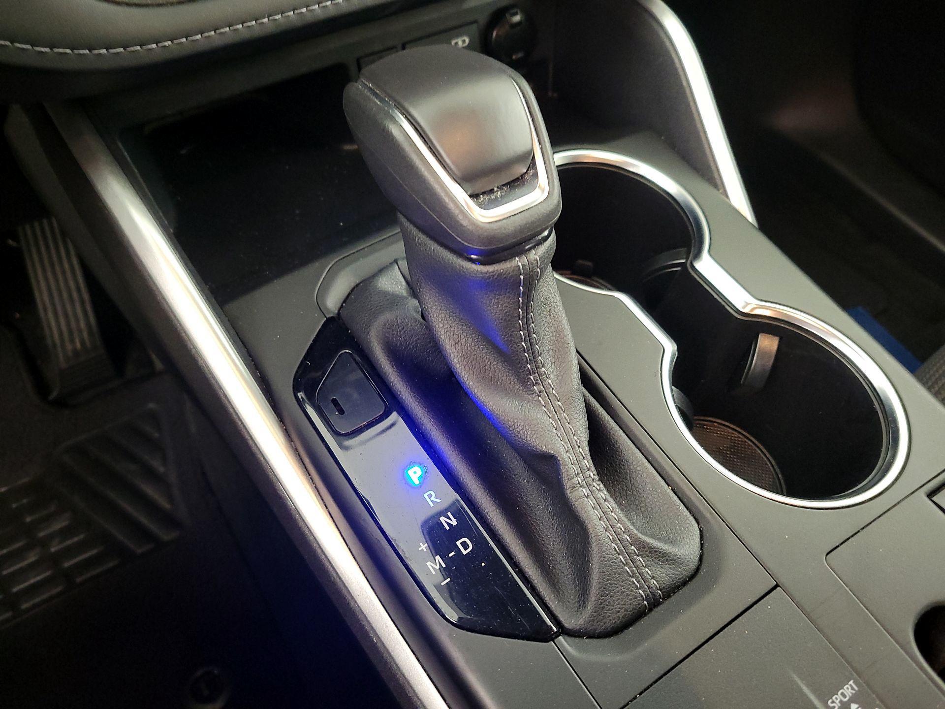 Thumbnail: 2024 Toyota Highlander - 18