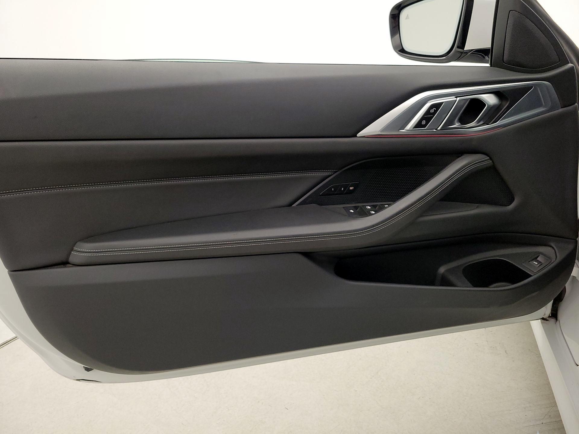 Thumbnail: 2025 BMW 4 Series - 12