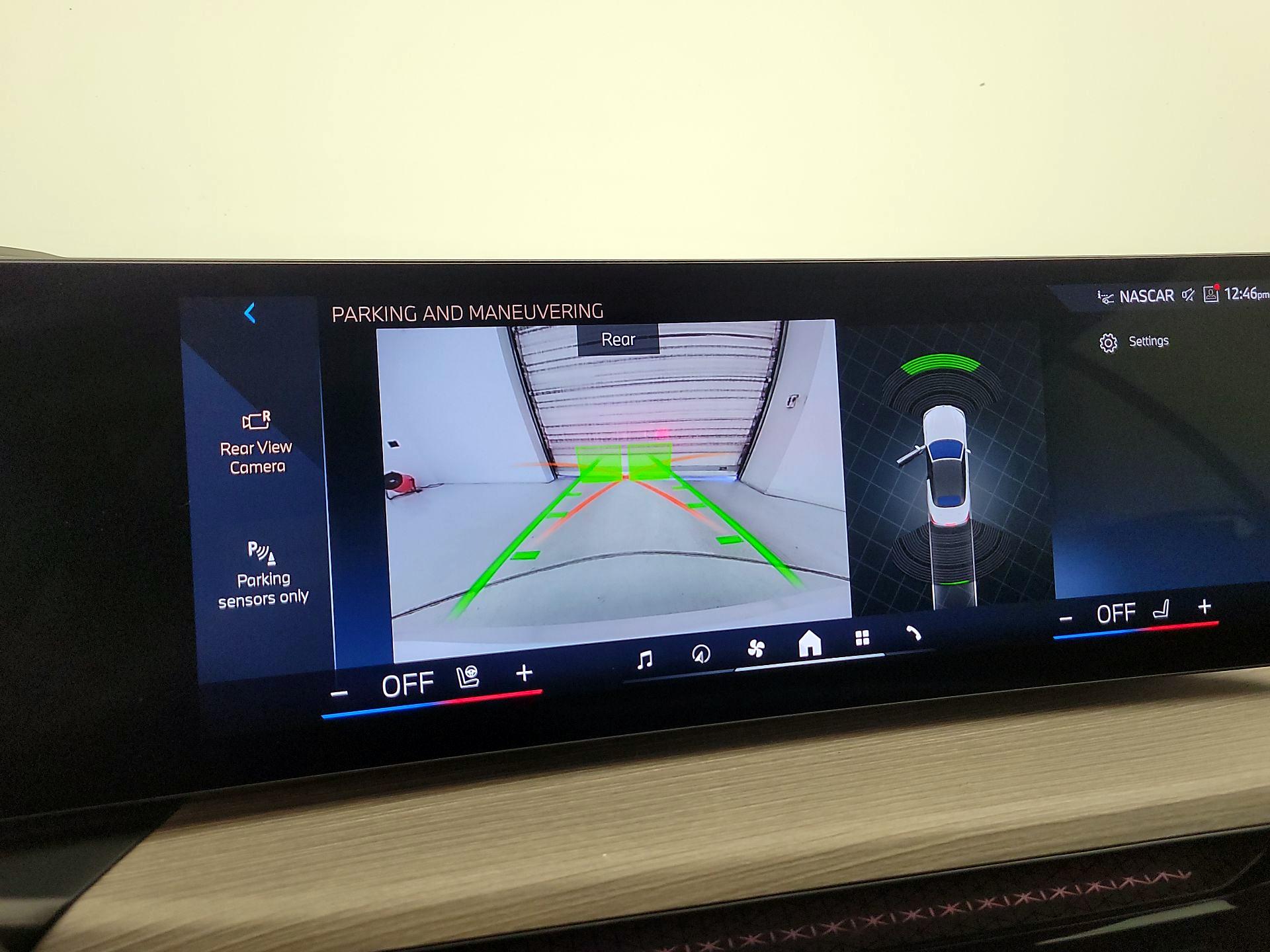 Thumbnail: 2025 BMW 4 Series - 15