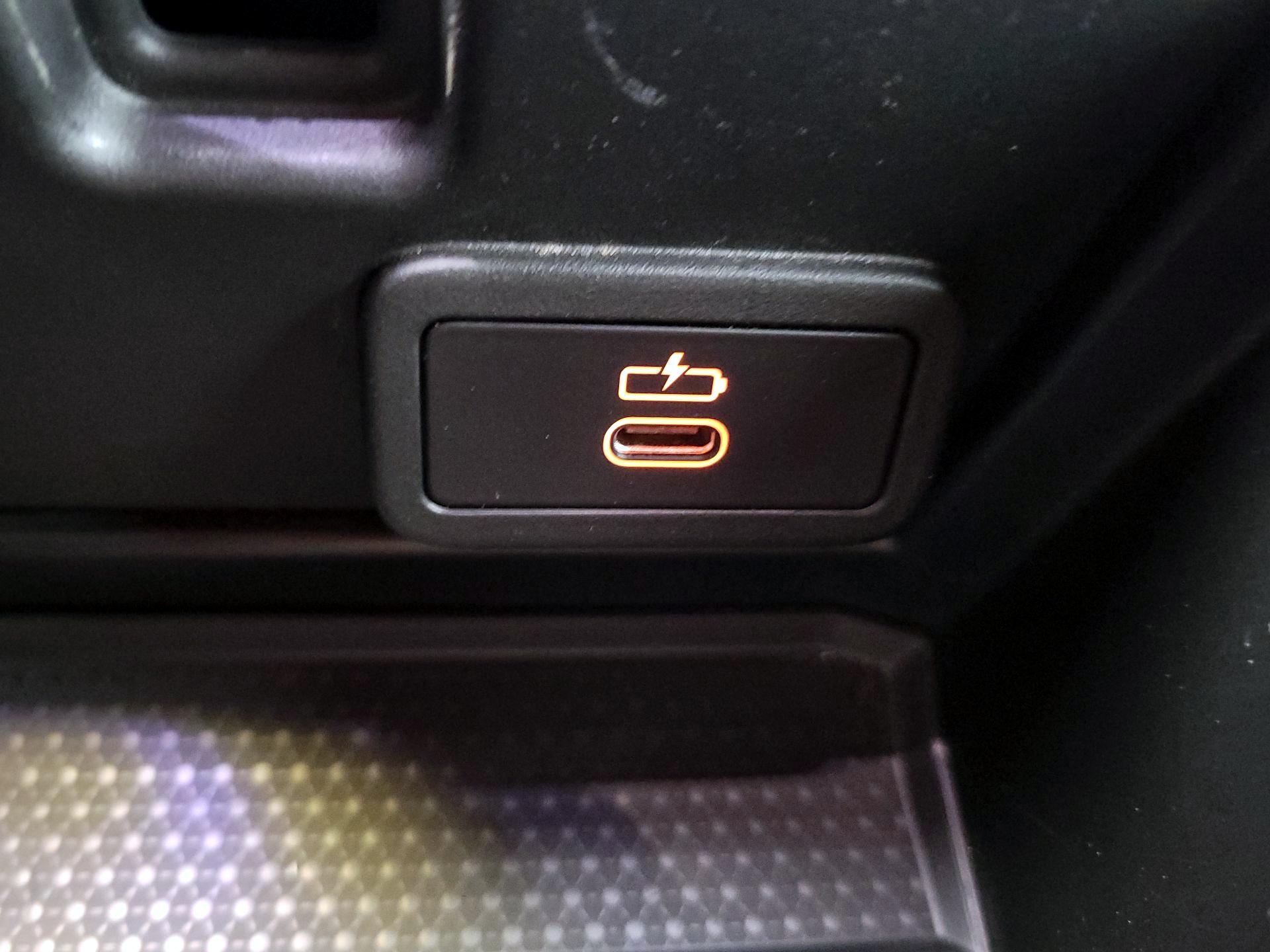 Thumbnail: 2025 BMW 4 Series - 19