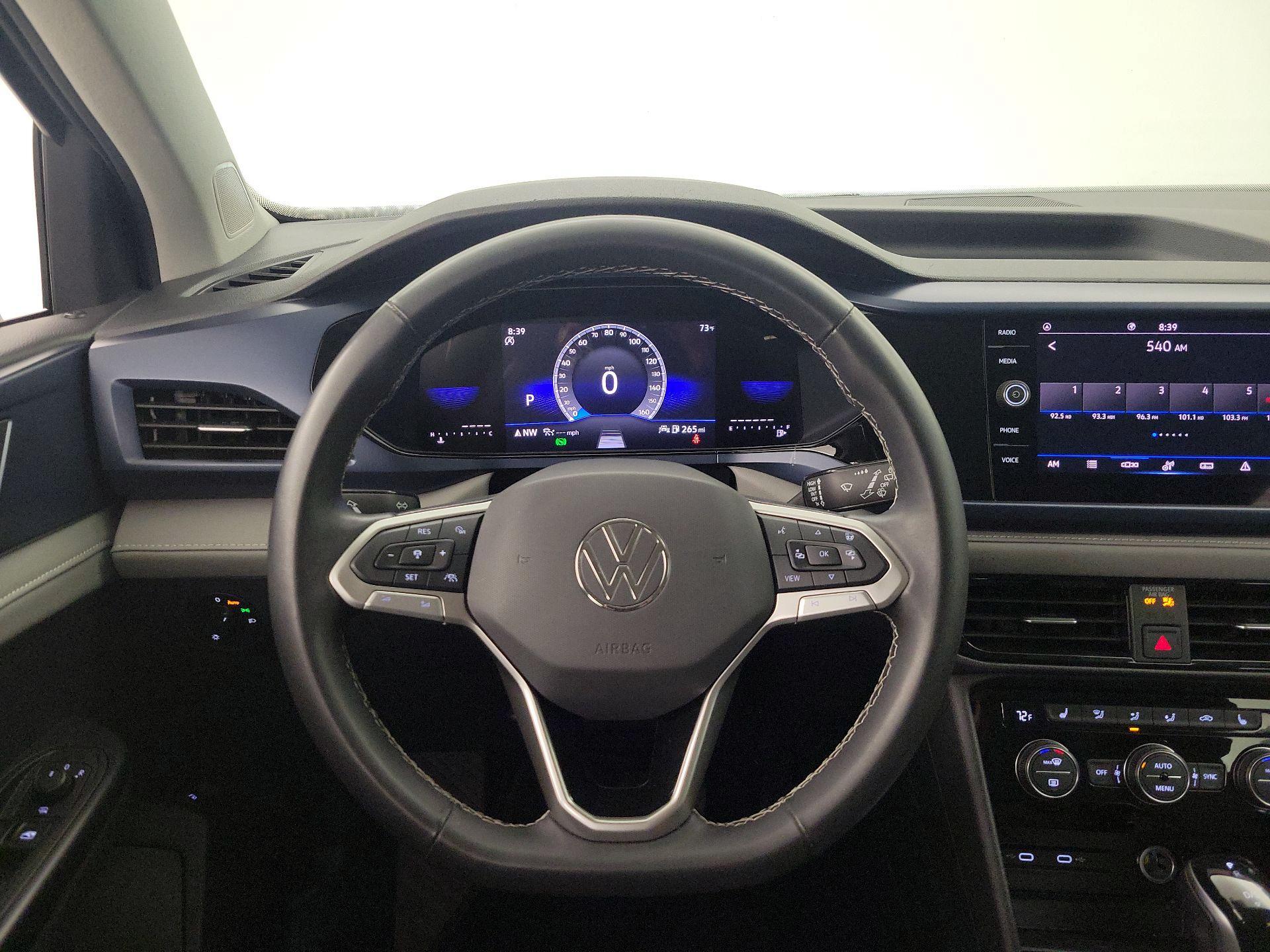 Thumbnail: 2024 Volkswagen Taos - 10