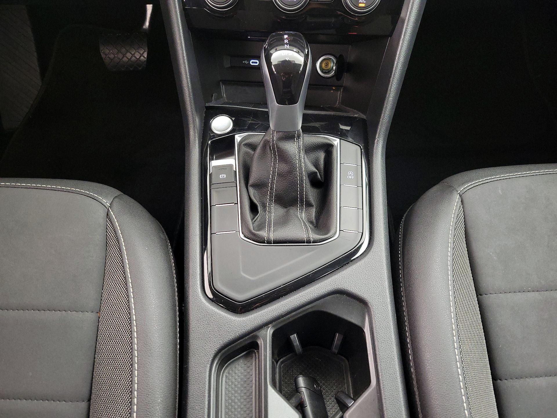 Thumbnail: 2024 Volkswagen Taos - 17