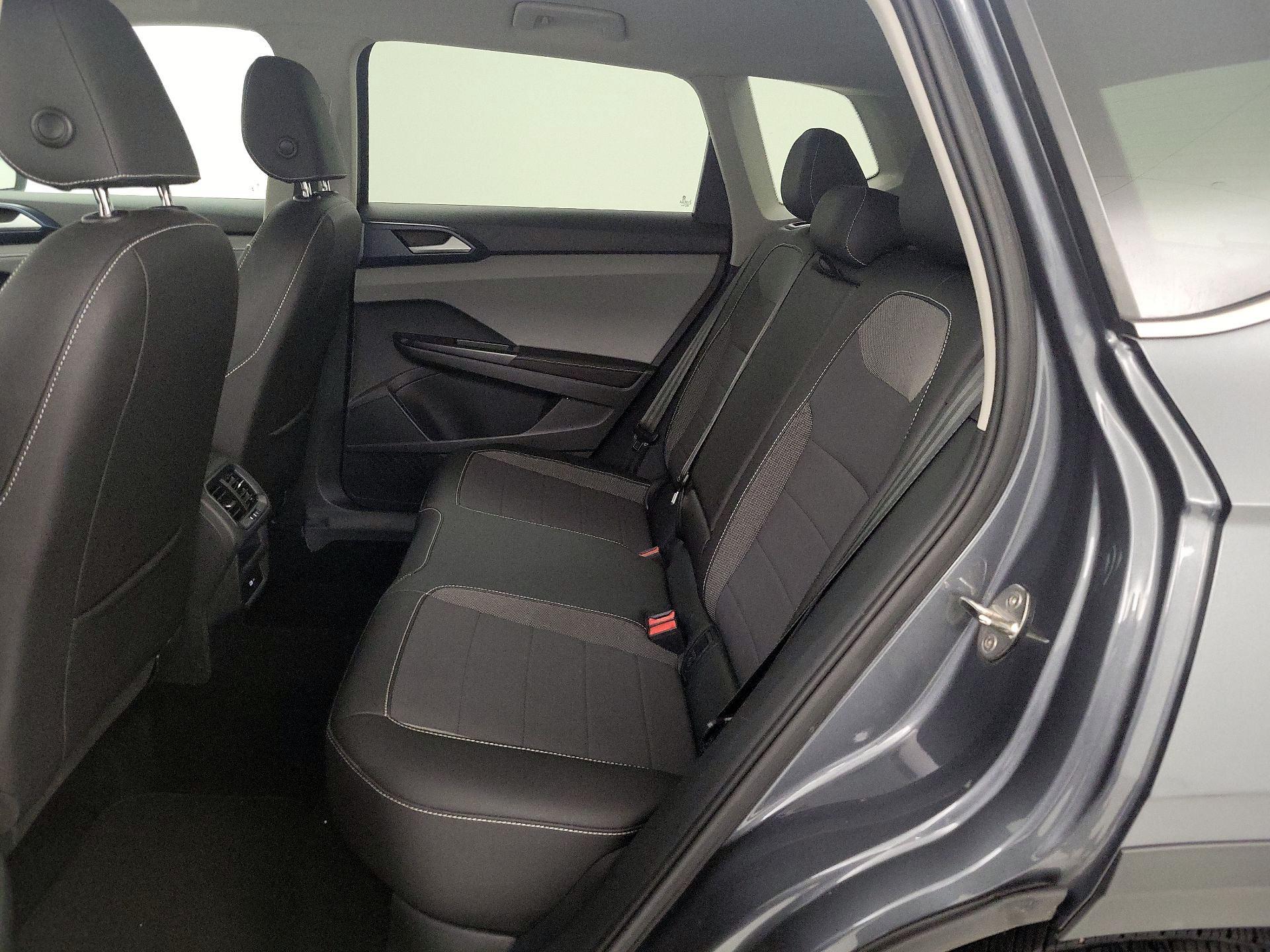 Thumbnail: 2024 Volkswagen Taos - 18