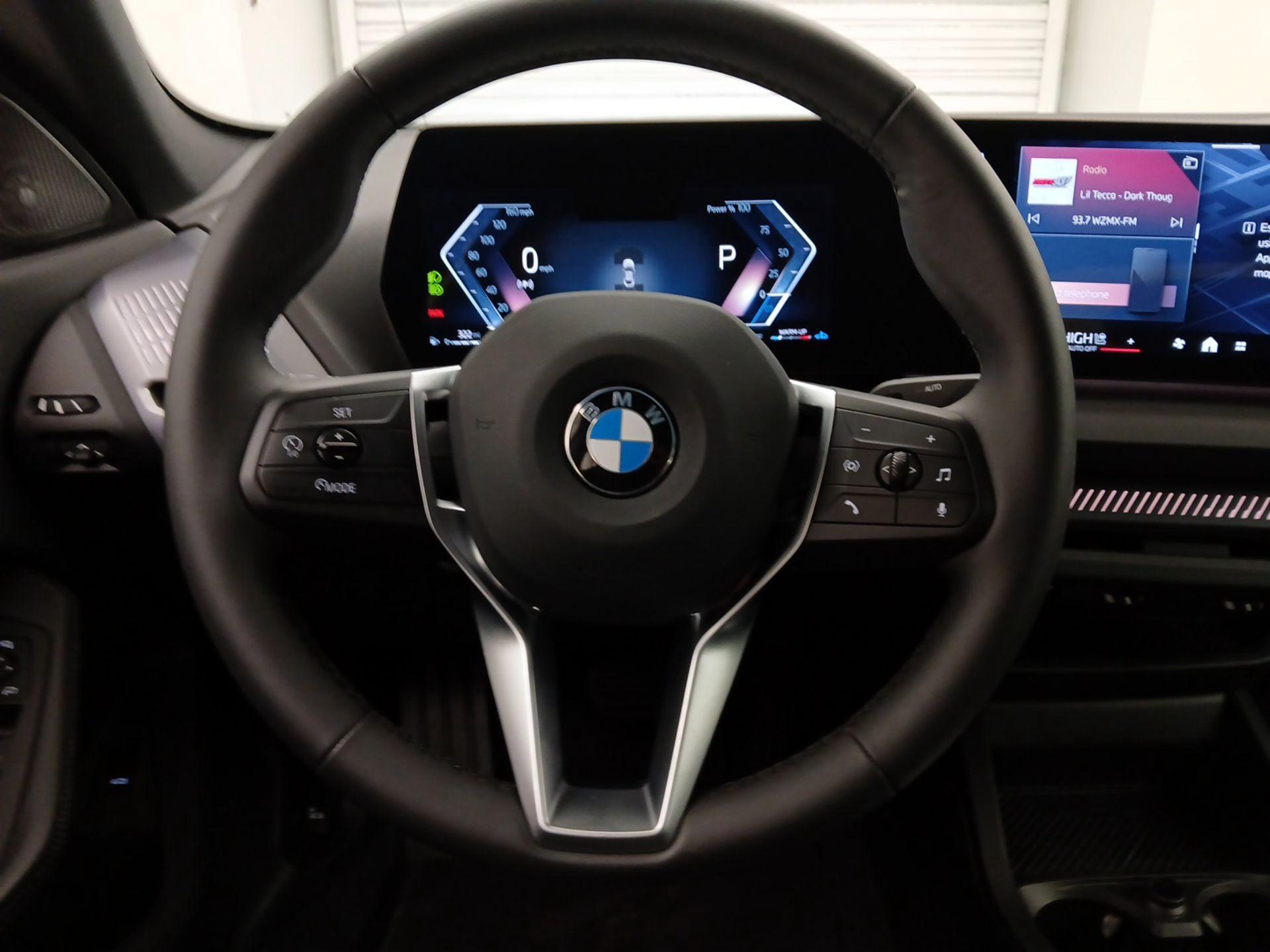 Thumbnail: 2025 BMW 2 Series - 10