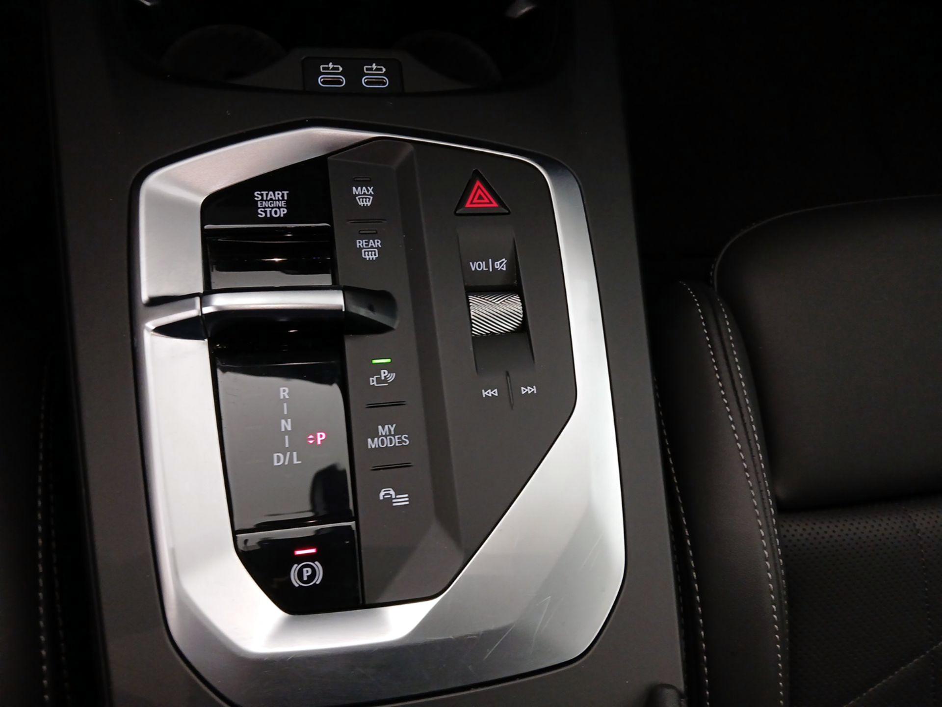 Thumbnail: 2025 BMW 2 Series - 16