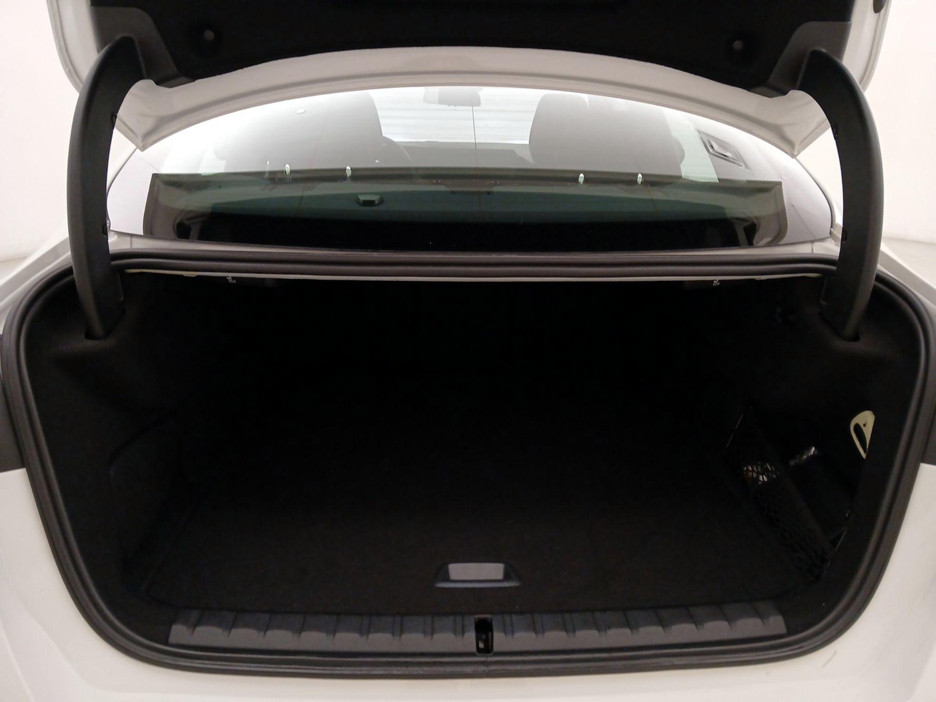 Thumbnail: 2025 BMW 2 Series - 19