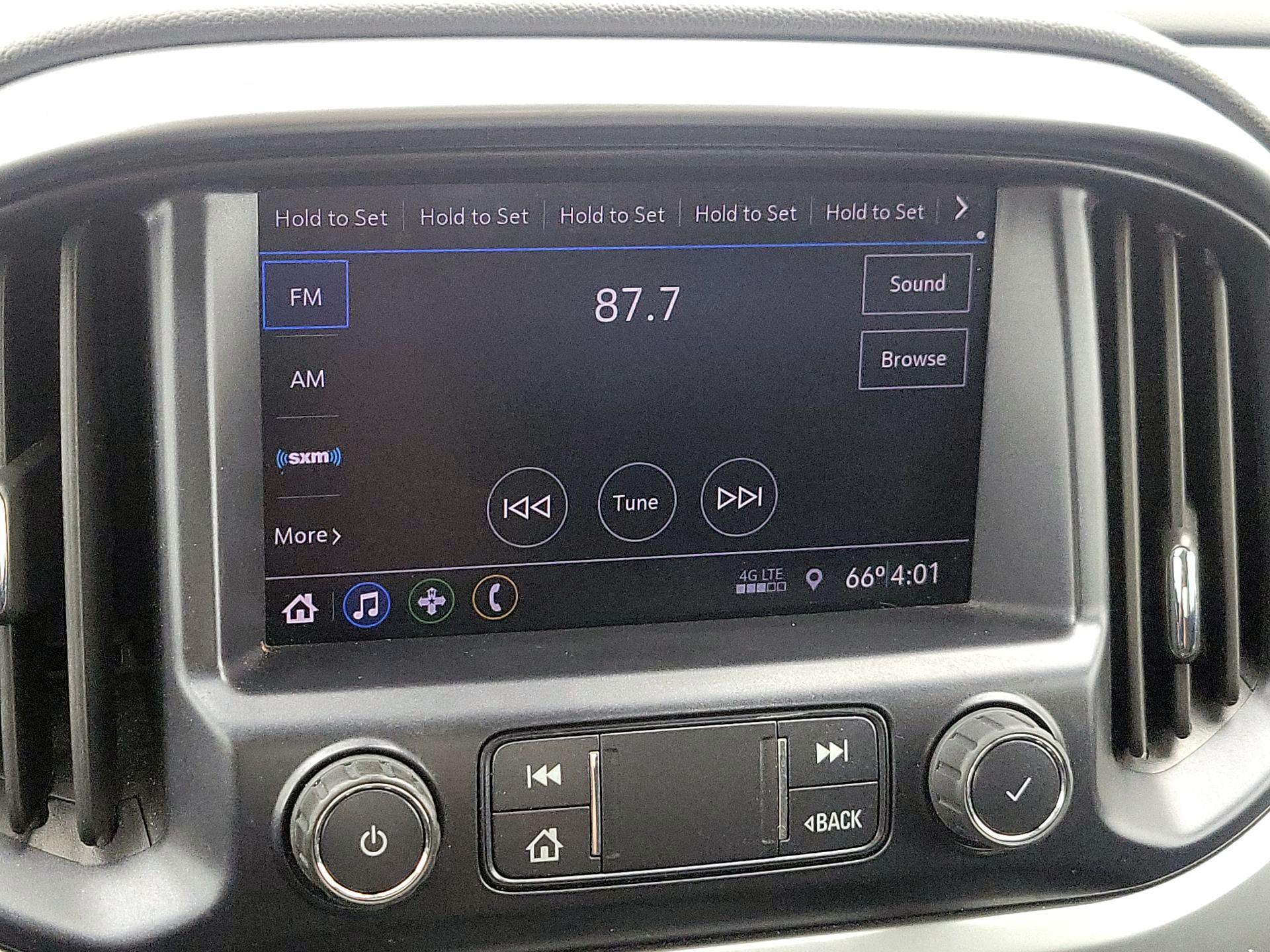 Thumbnail: 2022 Chevrolet Colorado - 15