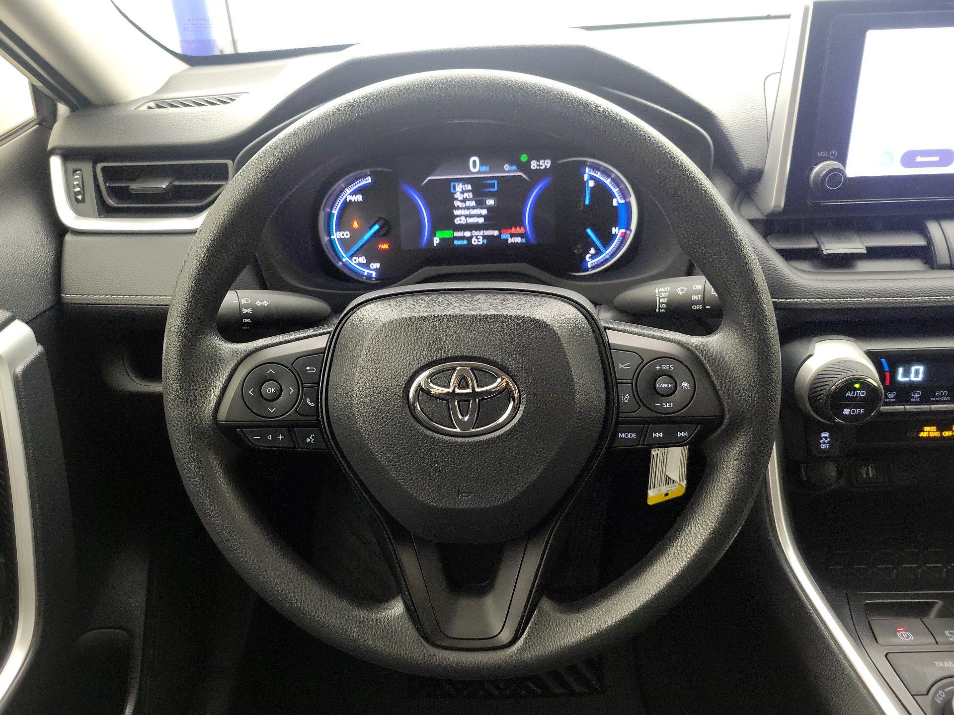 Thumbnail: 2024 Toyota RAV4 - 10