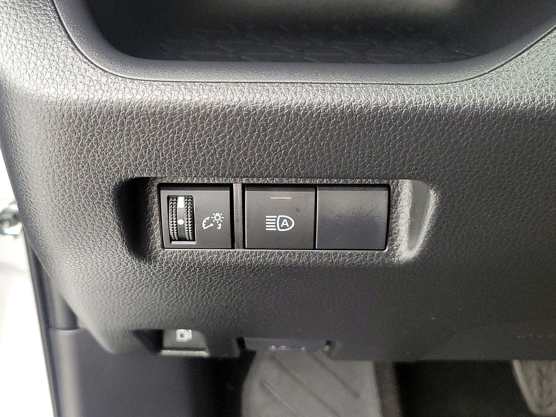 Thumbnail: 2024 Toyota RAV4 - 13