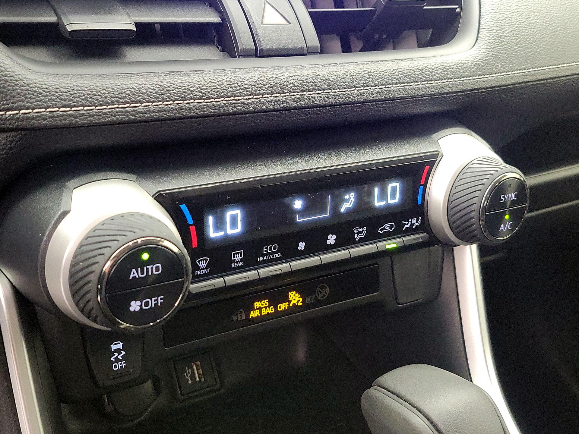 Thumbnail: 2024 Toyota RAV4 - 16