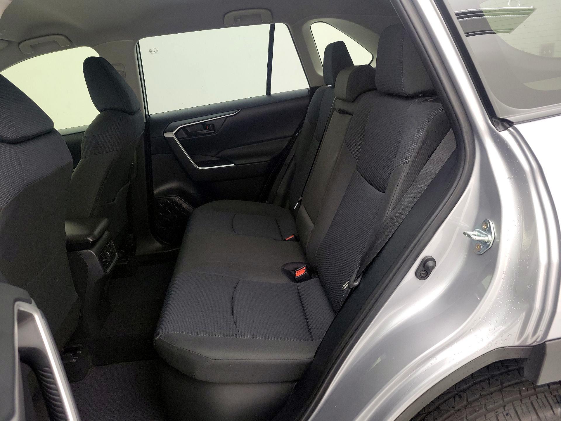 Thumbnail: 2024 Toyota RAV4 - 19