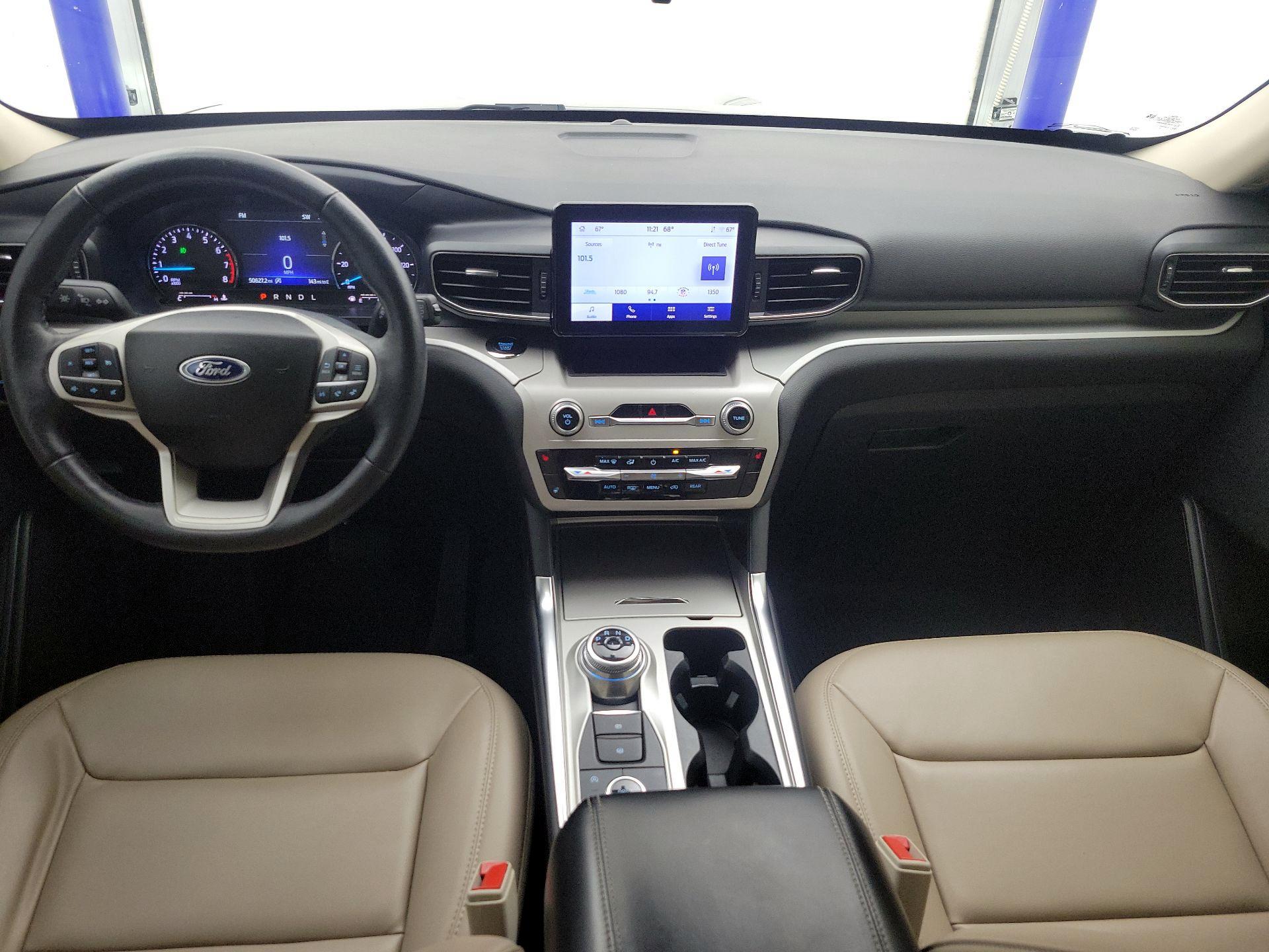 Thumbnail: 2023 Ford Explorer - 9