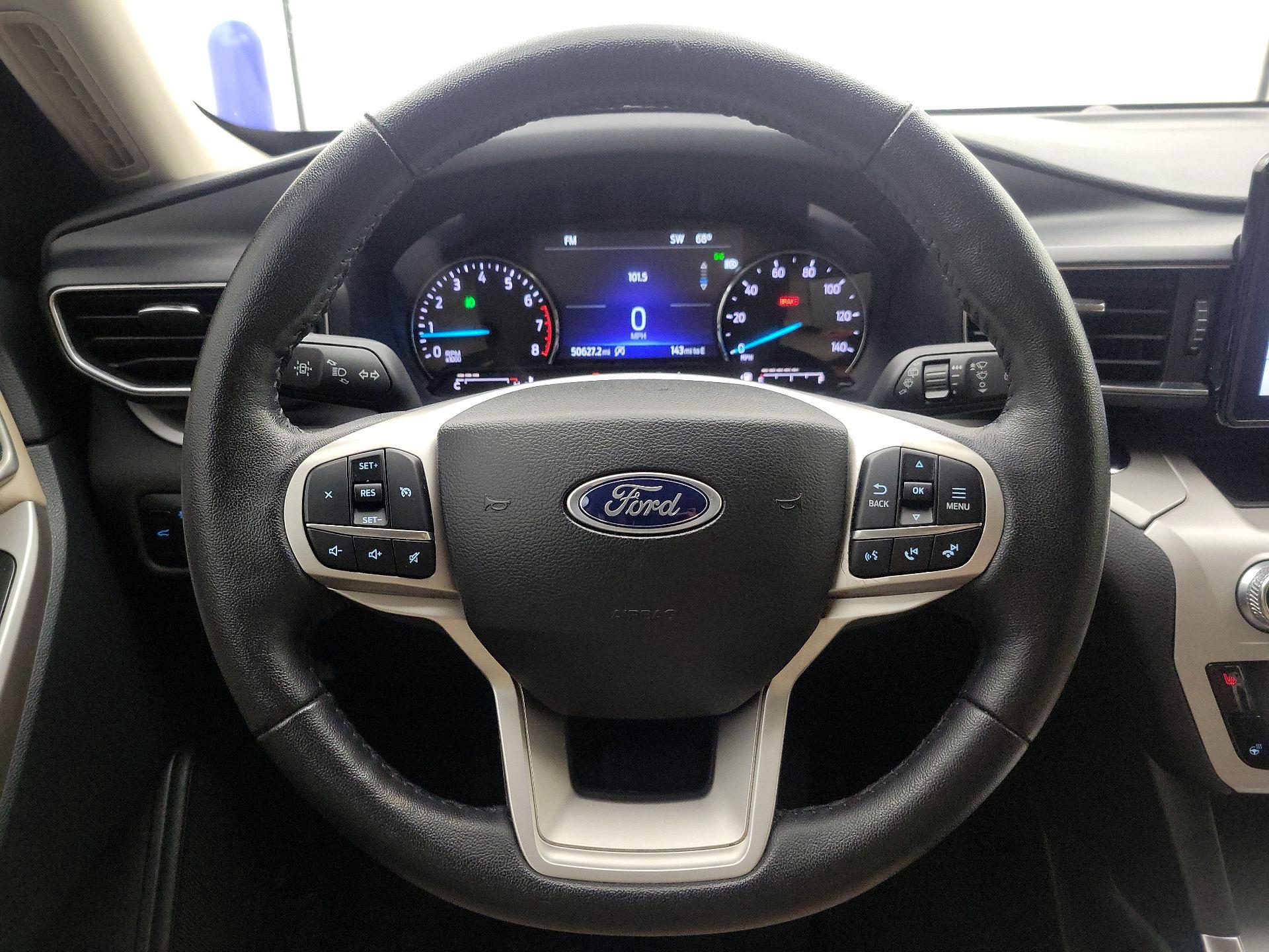 Thumbnail: 2023 Ford Explorer - 10