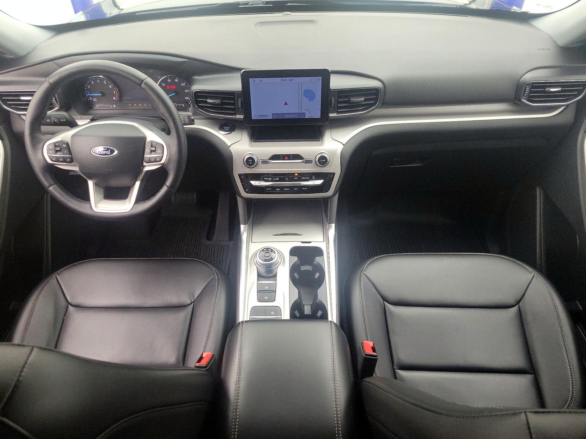 Thumbnail: 2023 Ford Explorer - 9