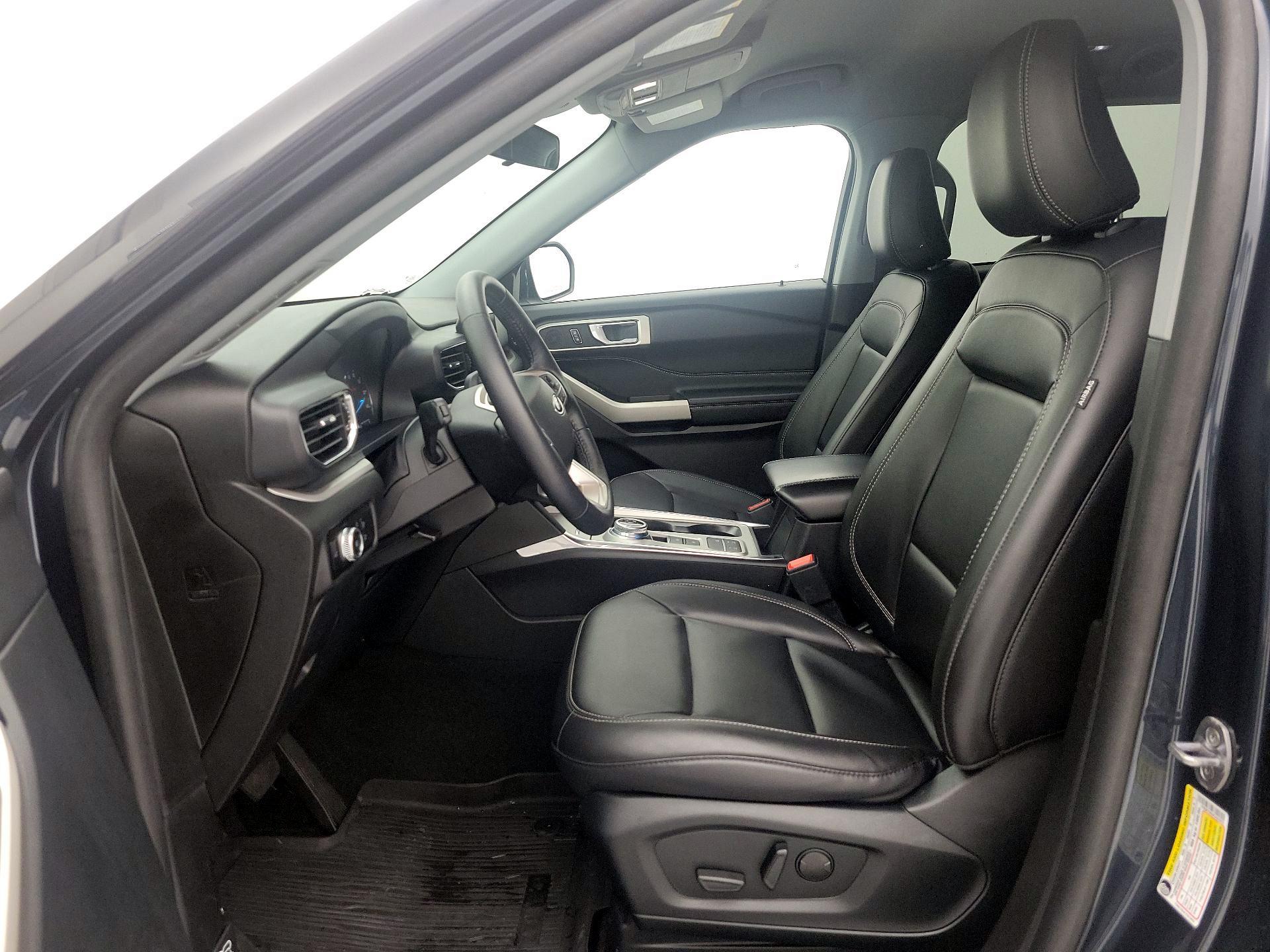 Thumbnail: 2023 Ford Explorer - 11