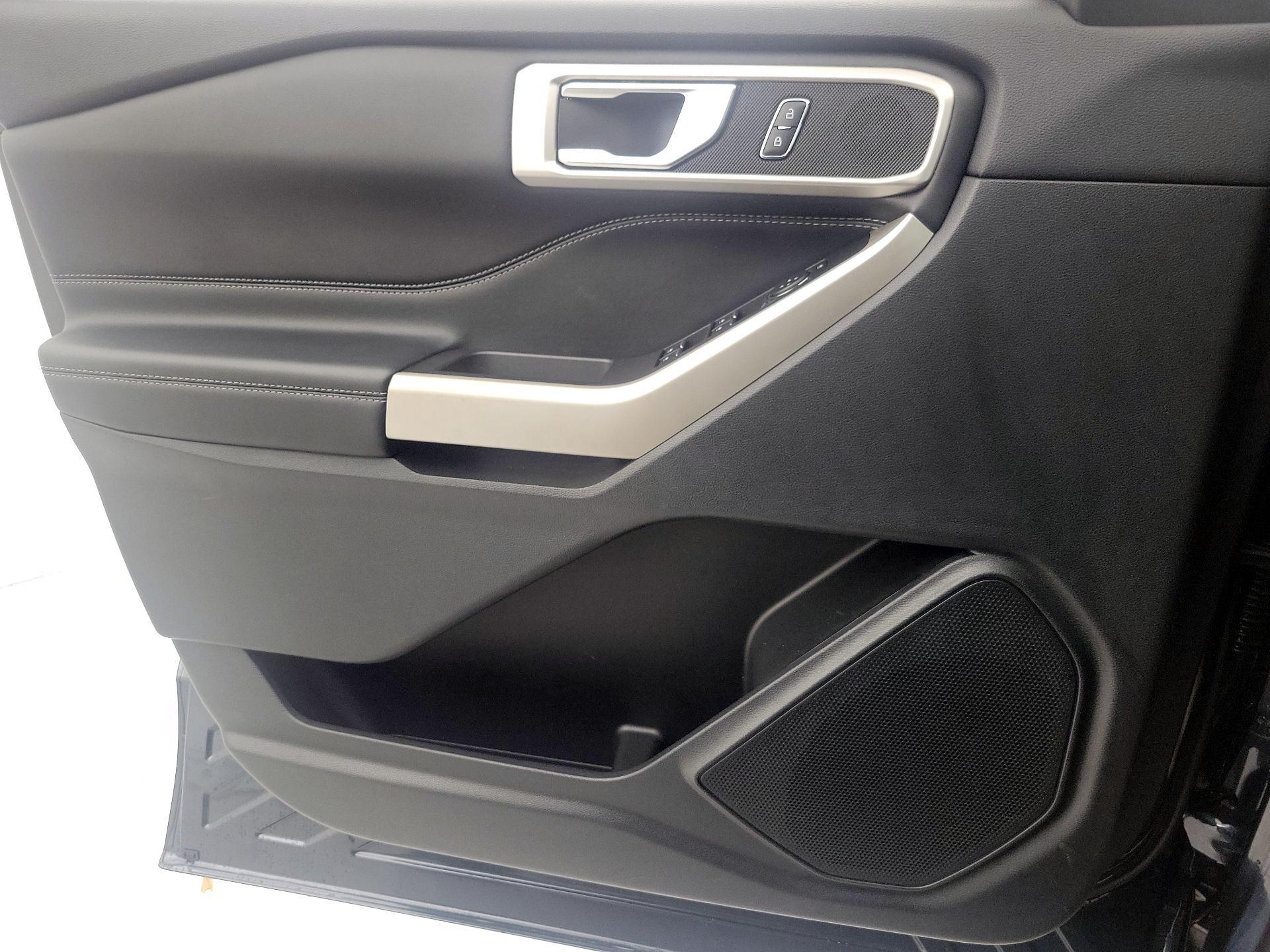 Thumbnail: 2023 Ford Explorer - 12