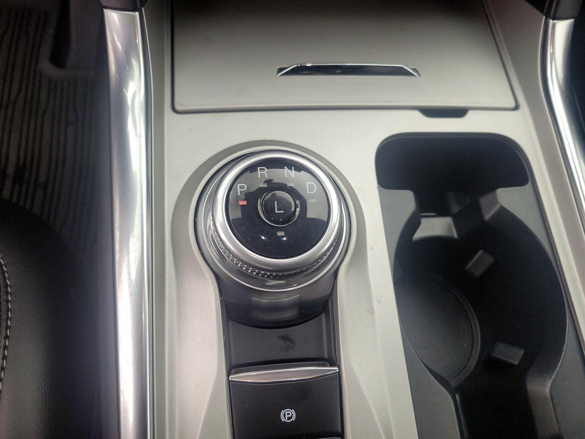 Thumbnail: 2023 Ford Explorer - 18