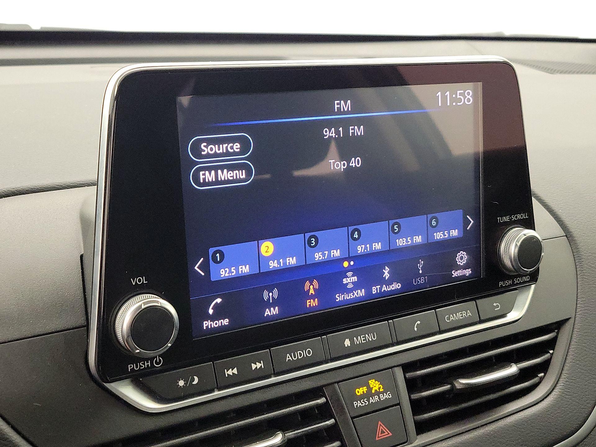 Thumbnail: 2020 Nissan Altima - 15